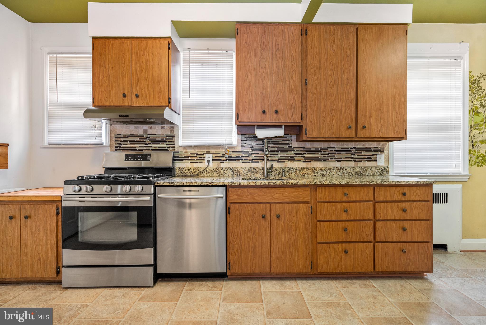 HUNTING RIDGE HISTORIC DISTRICT - Residential