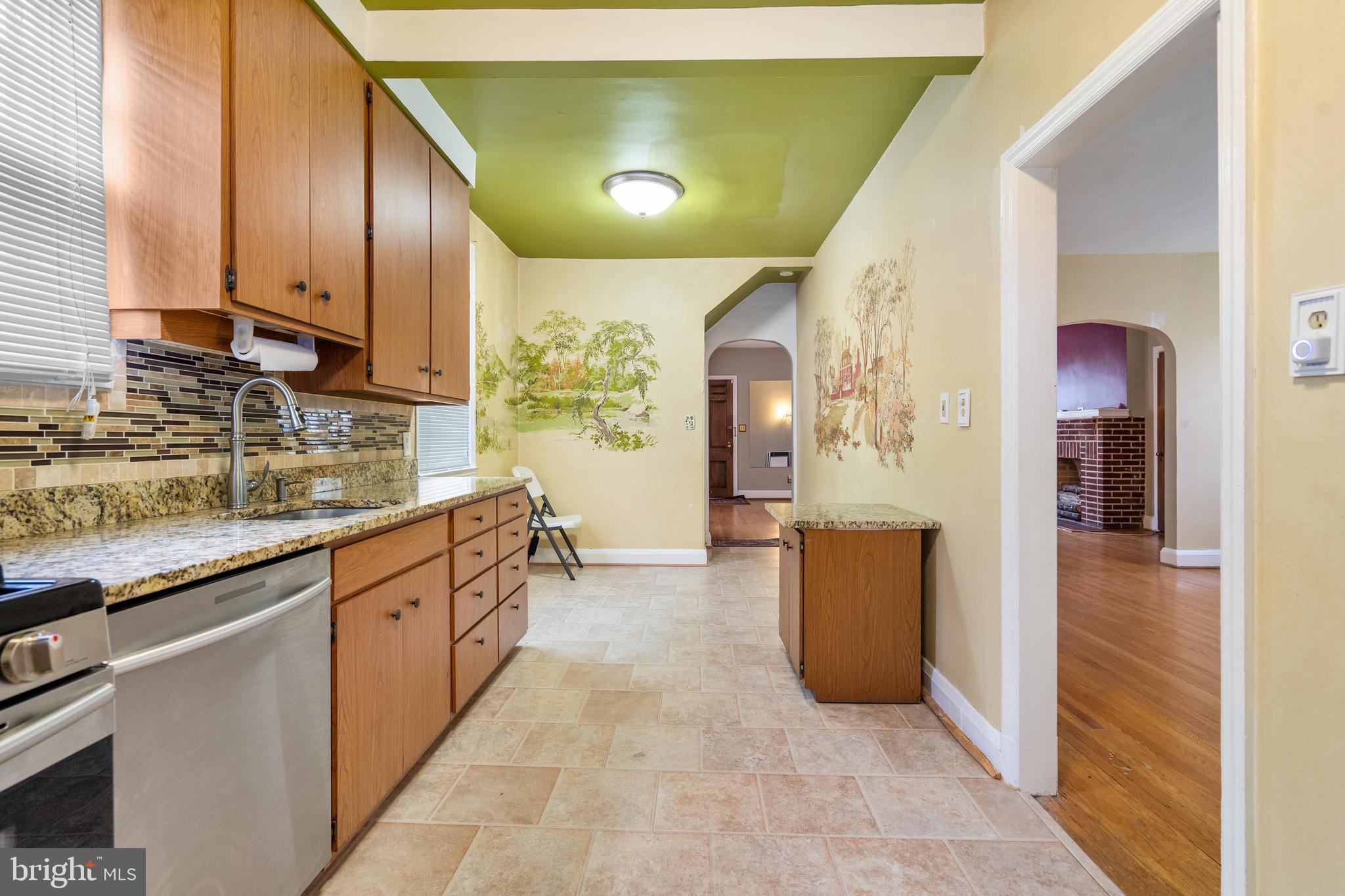 HUNTING RIDGE HISTORIC DISTRICT - Residential