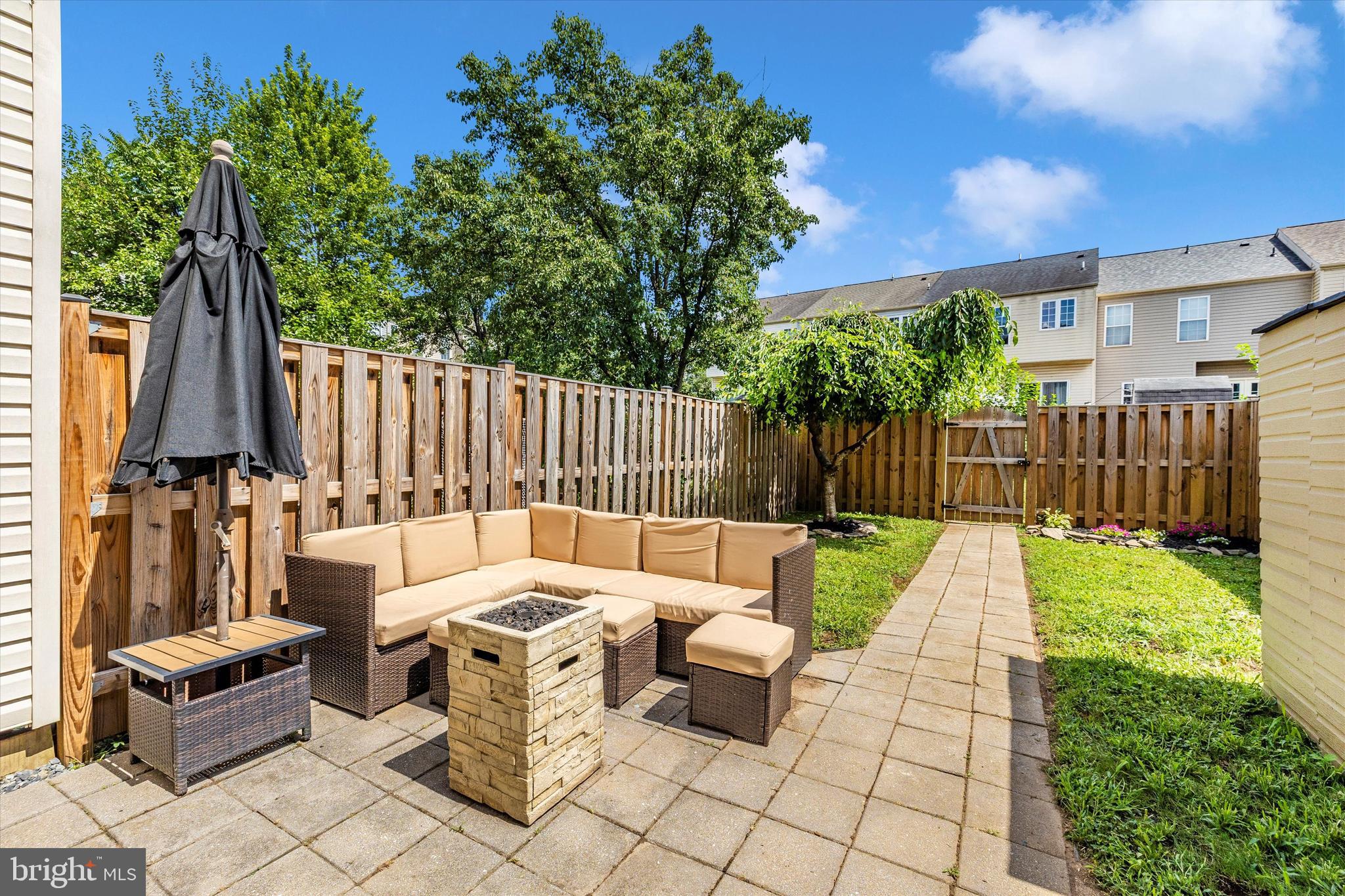 WILLOW BROOK - Residential