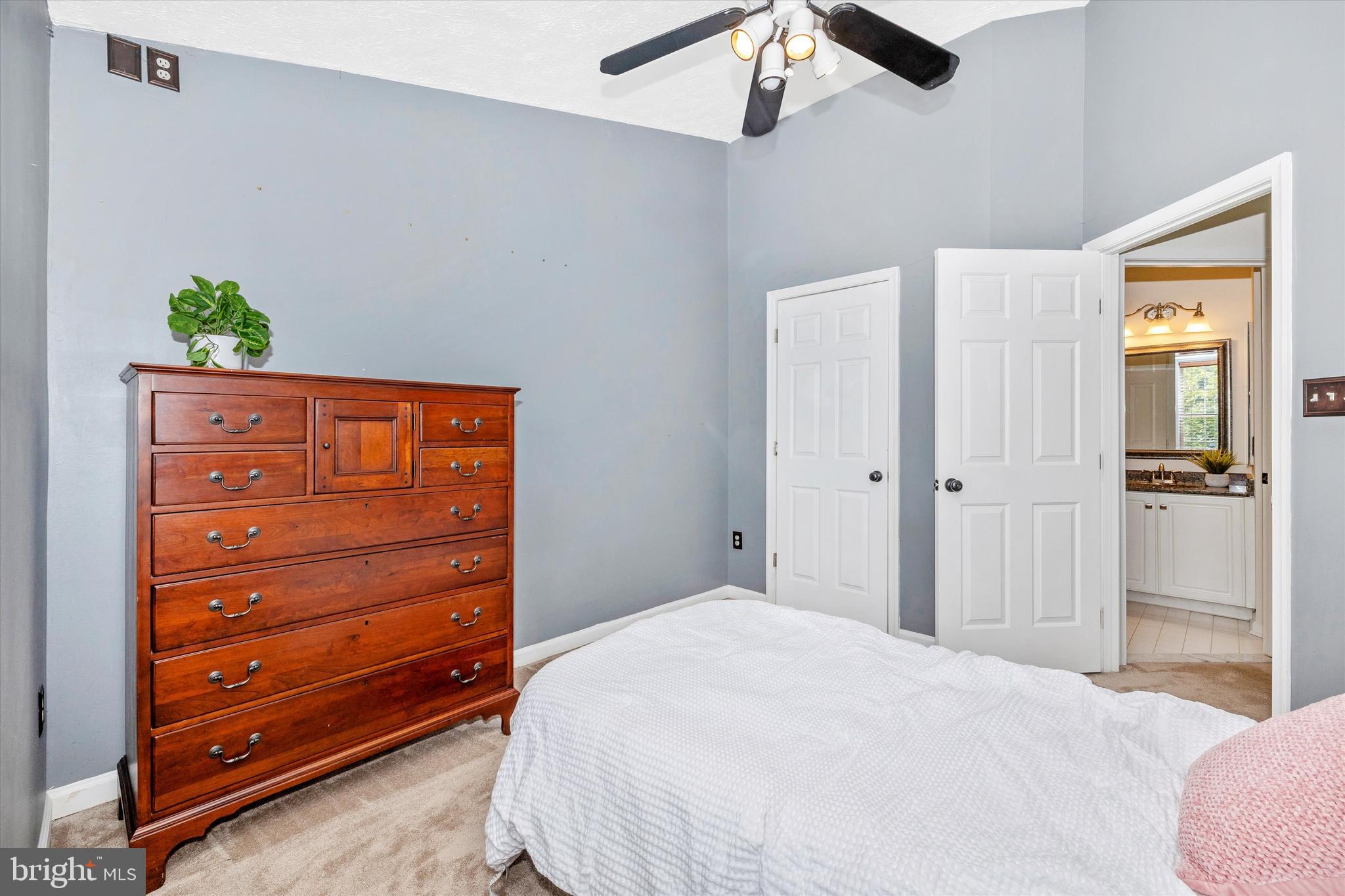 WILLOW BROOK - Residential