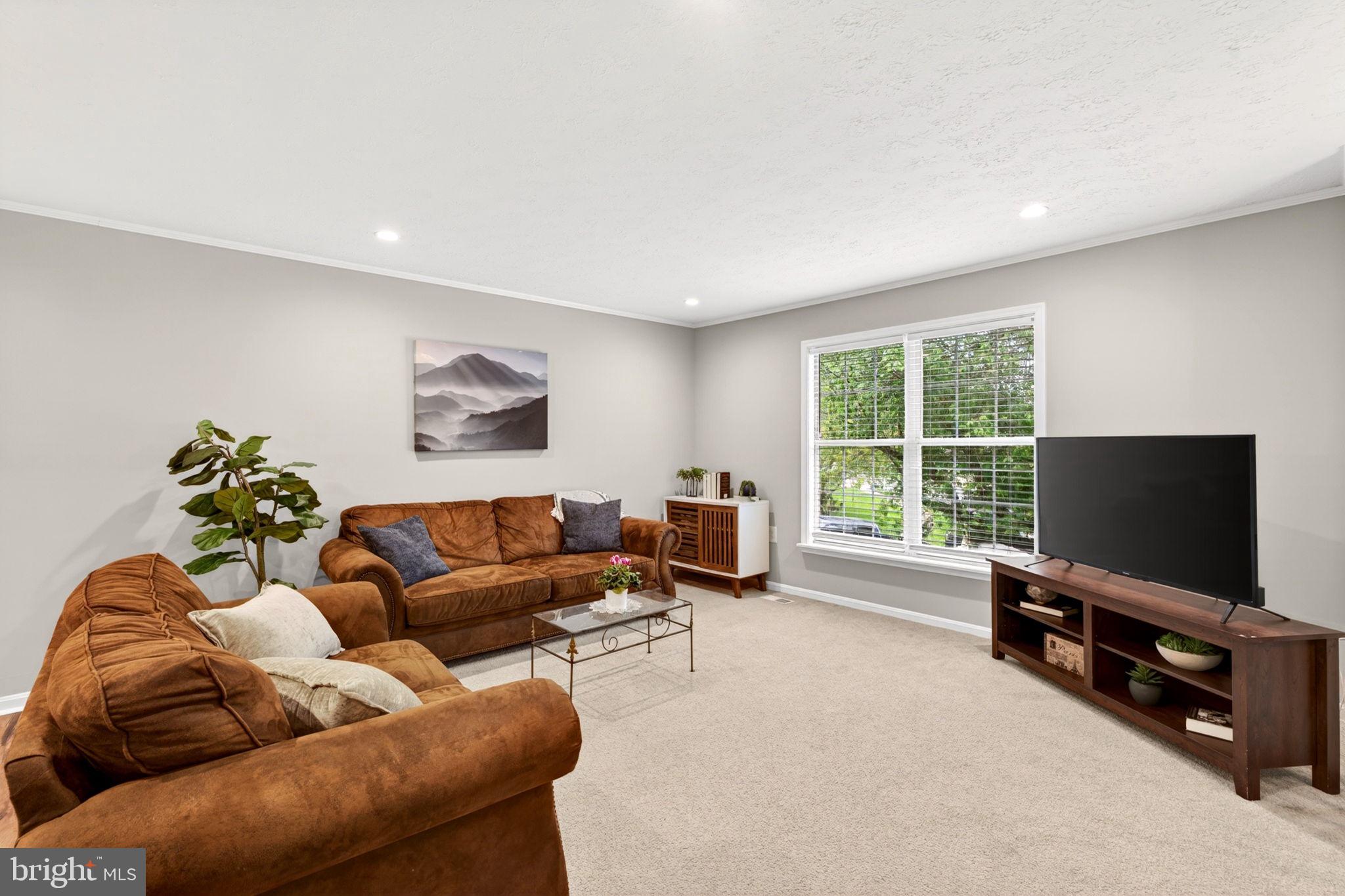 FAIRWIND FARMS - Residential