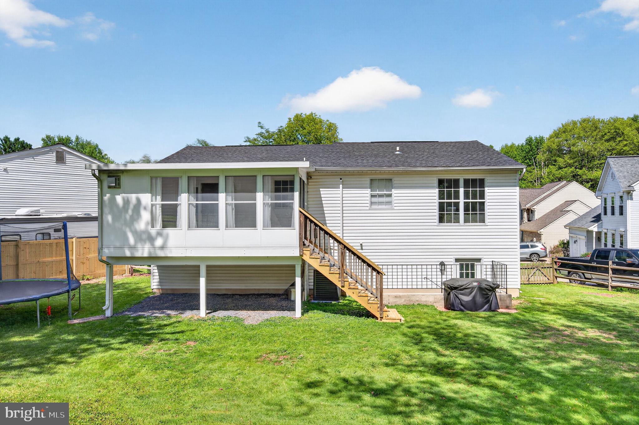 FAIRWIND FARMS - Residential