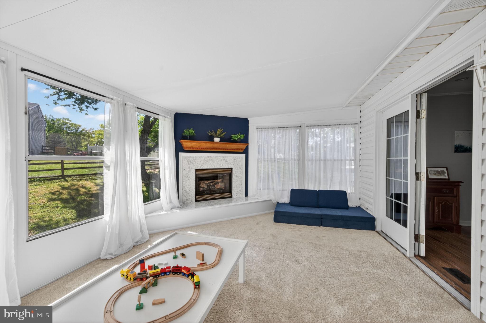 FAIRWIND FARMS - Residential