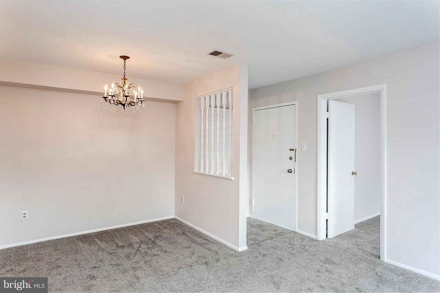 4240 CRYSTAL COURT 3C