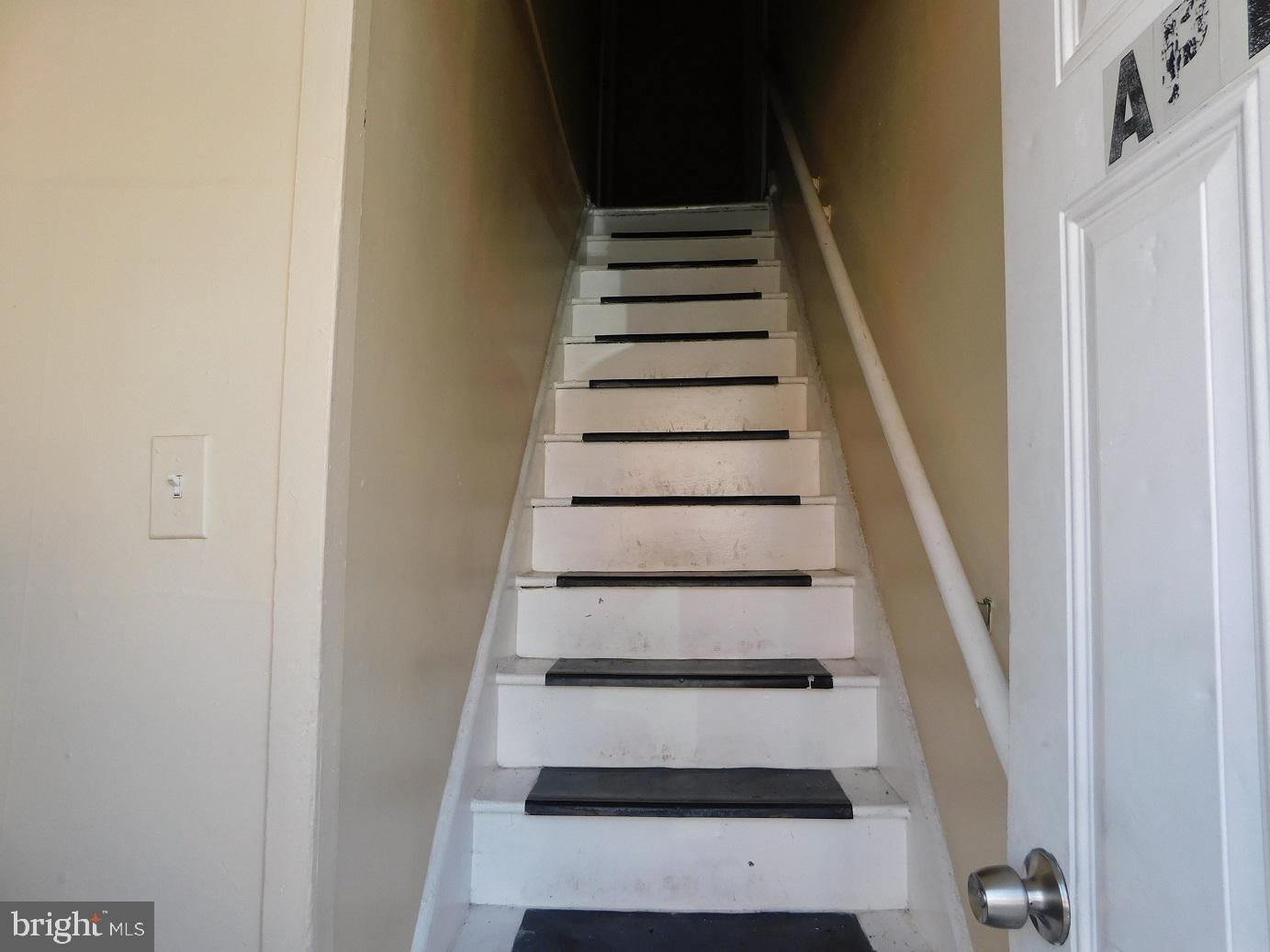 202 W 2ND STREET