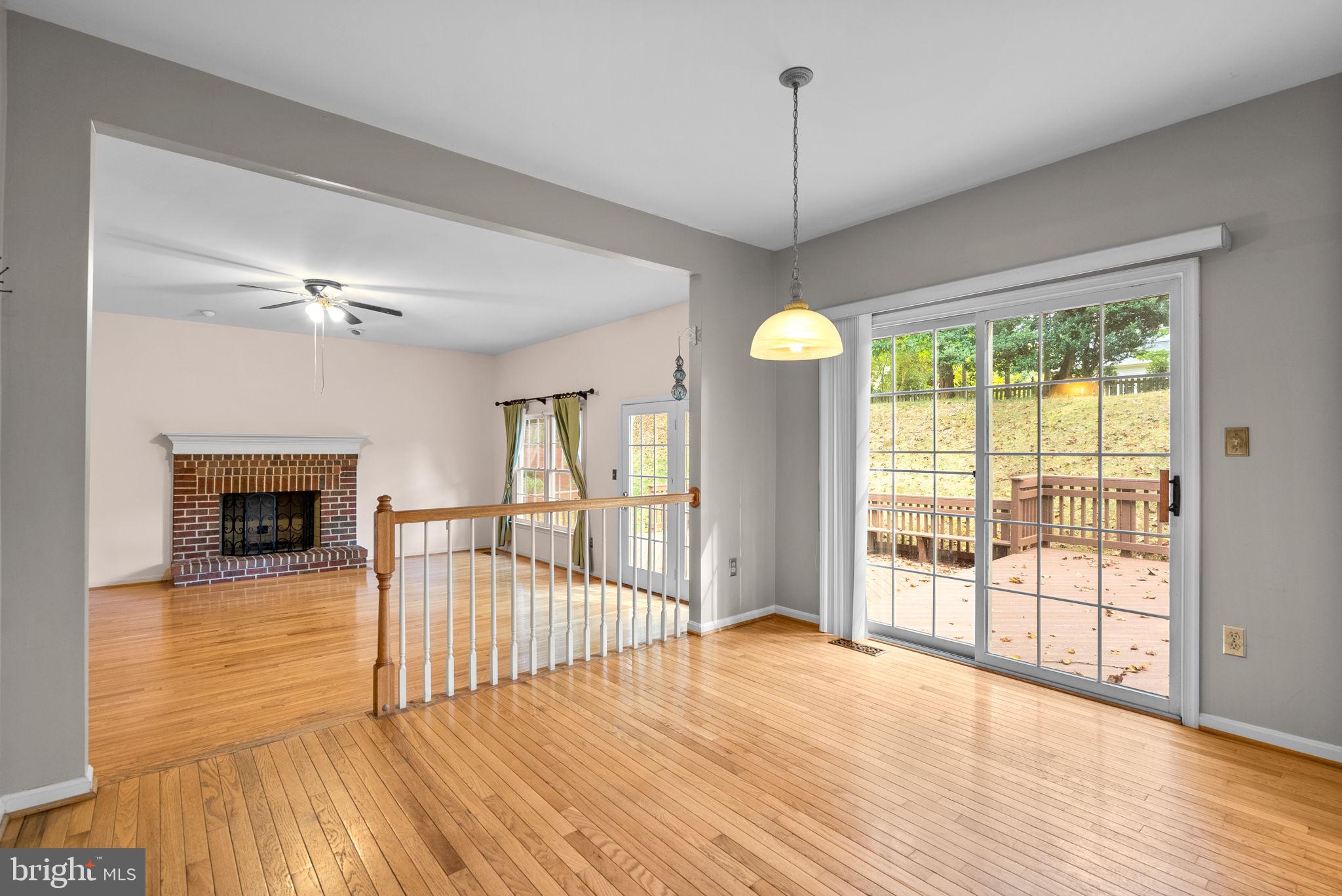 SHERWOOD FOREST MANOR - Residential