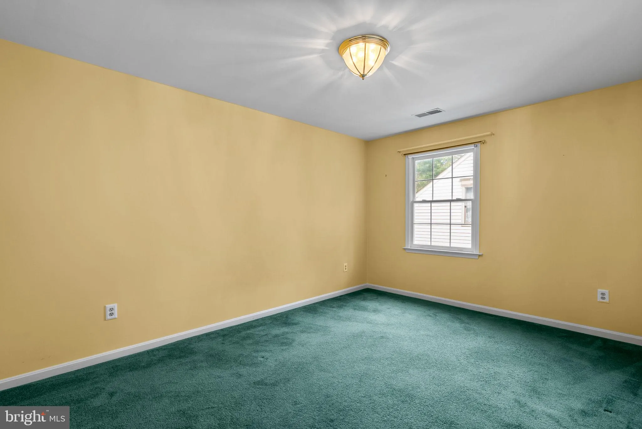 Silver Spring, Maryland 20904, United States, 5 Bedrooms Bedrooms, ,4 BathroomsBathrooms,Residential,Active,203064