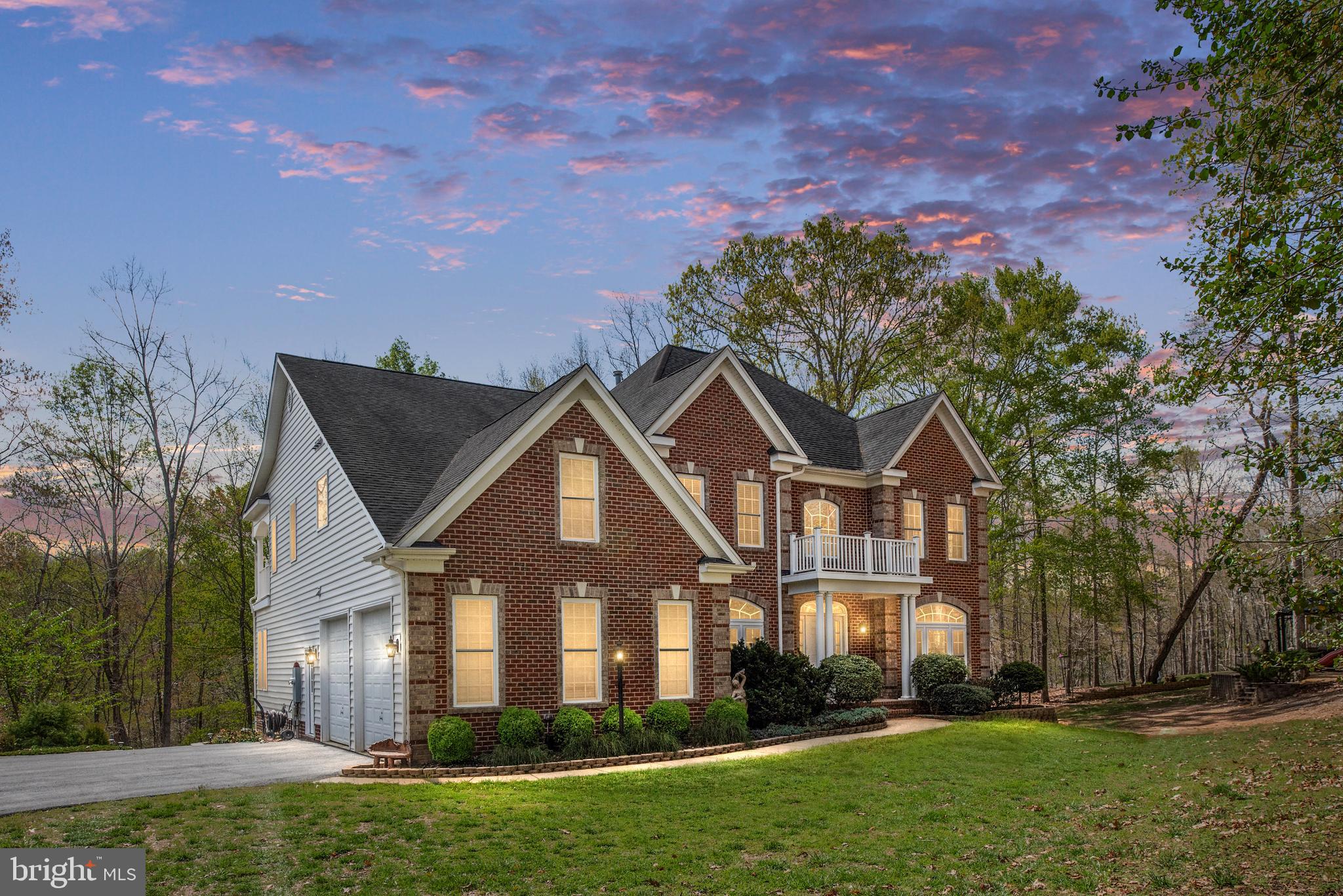 8800 GENERAL GRIFFINS COURT