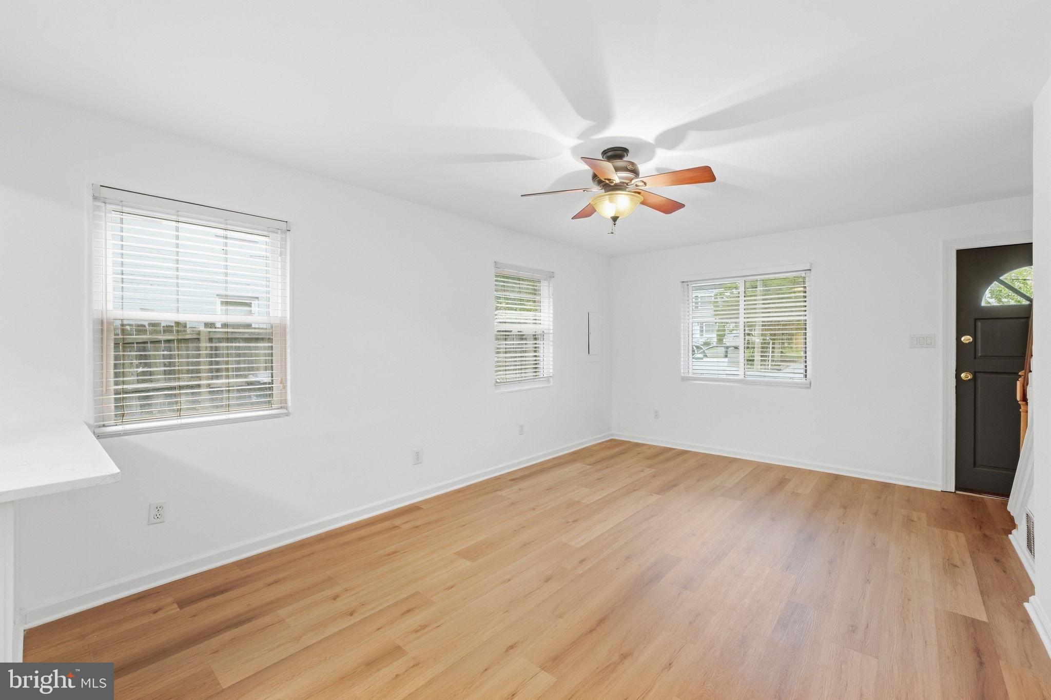 2304 FAIRVIEW TERRACE
