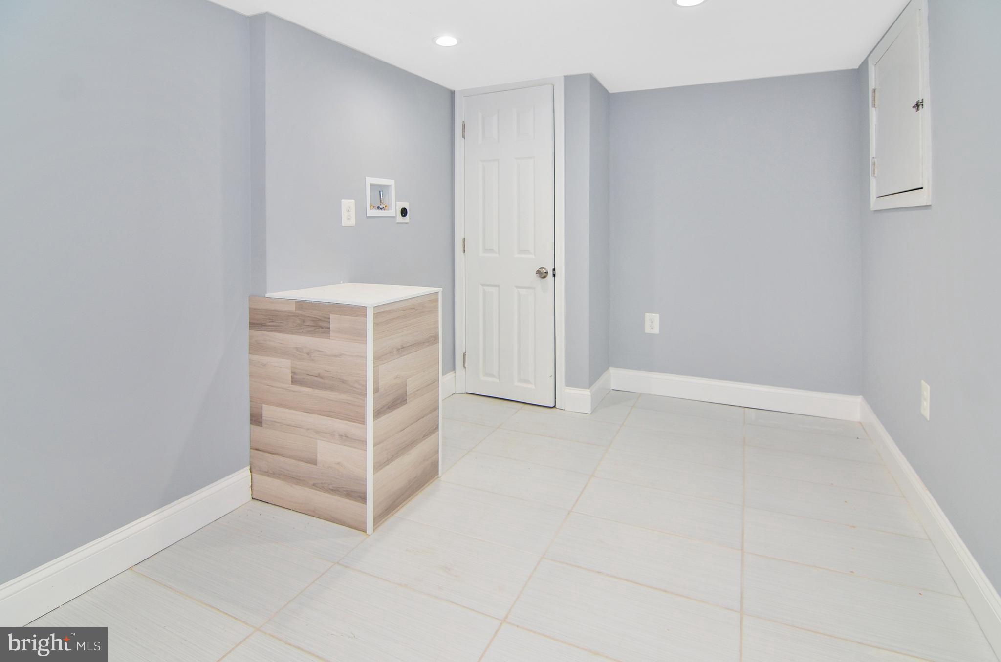 BARCLAY - GREENMOUNT - Residential