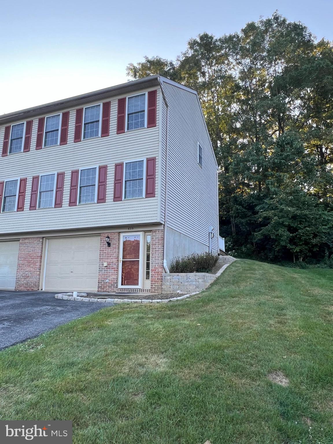 Don’t miss this opportunity to own a move-in ready end unit townhome in Elizabethtown’s Rockwood Development. This well-maintained 3-bedroom, 1.5-bath home features a one-car garage and a brand-new roof installed in 2025. Enjoy the benefits of economical gas heat and a bright, open living space that's perfect for everyday living and entertaining. As an end unit, the home offers additional privacy and green space, making it ideal for outdoor enjoyment. Conveniently located with easy access to Route 743 for a quick drive to Hershey, and Route 283 for commuting to Lancaster or Harrisburg, this home combines comfort and convenience in one great package. Whether you're a first-time buyer, looking to downsize, or searching for an investment property, this home is ready for you—just unpack and settle in!