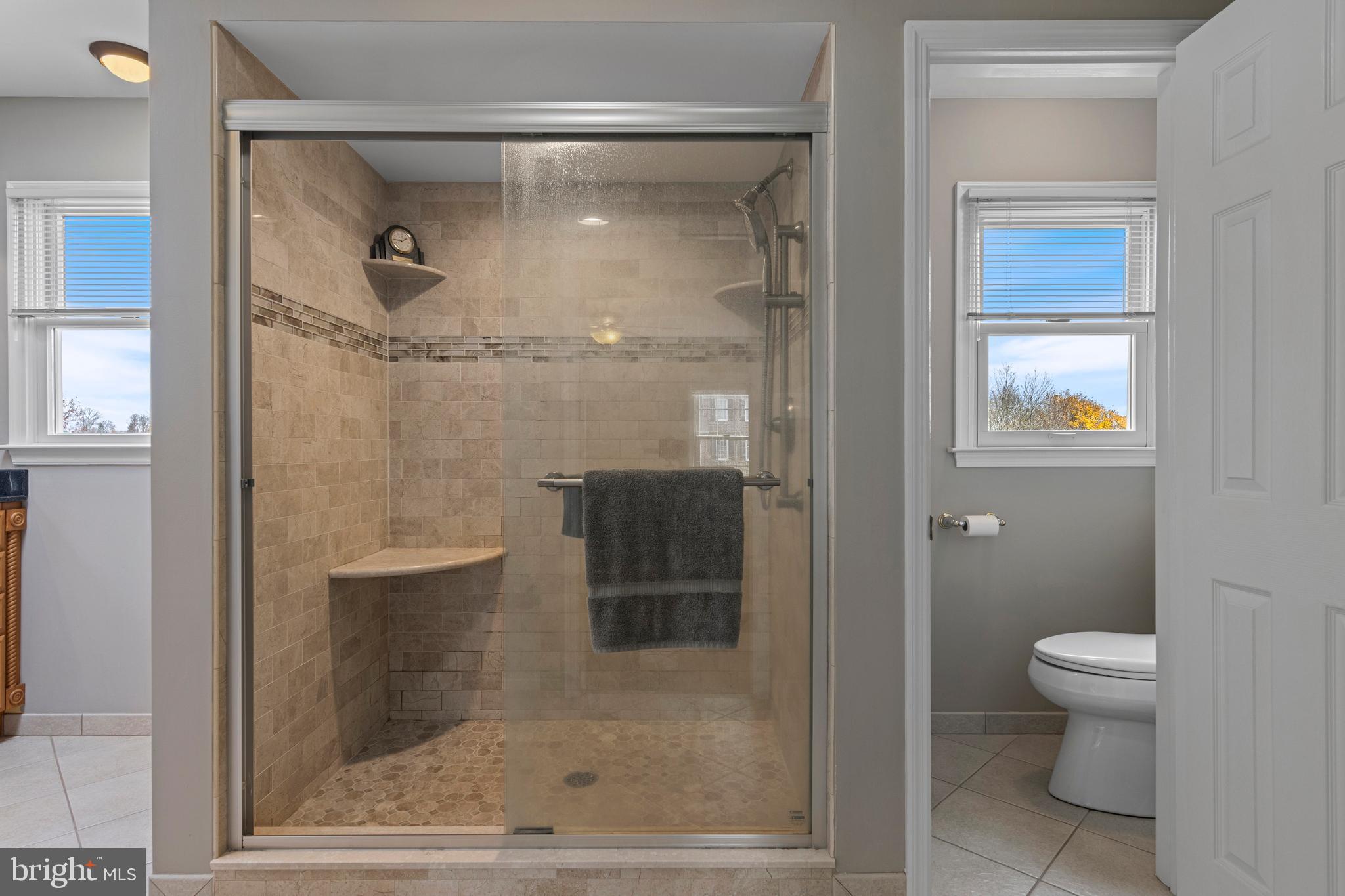 BOW TREE - Residential