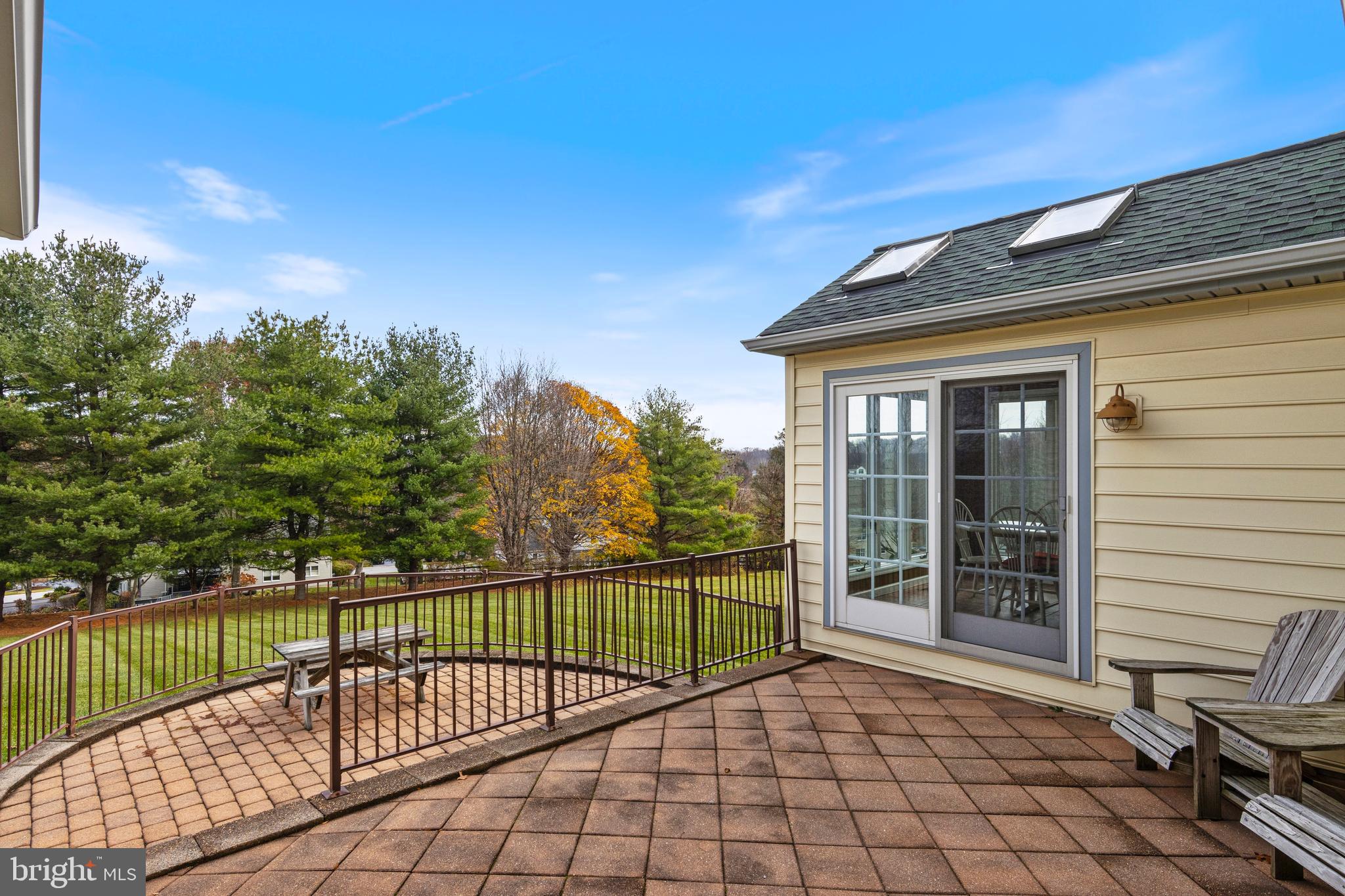 BOW TREE - Residential