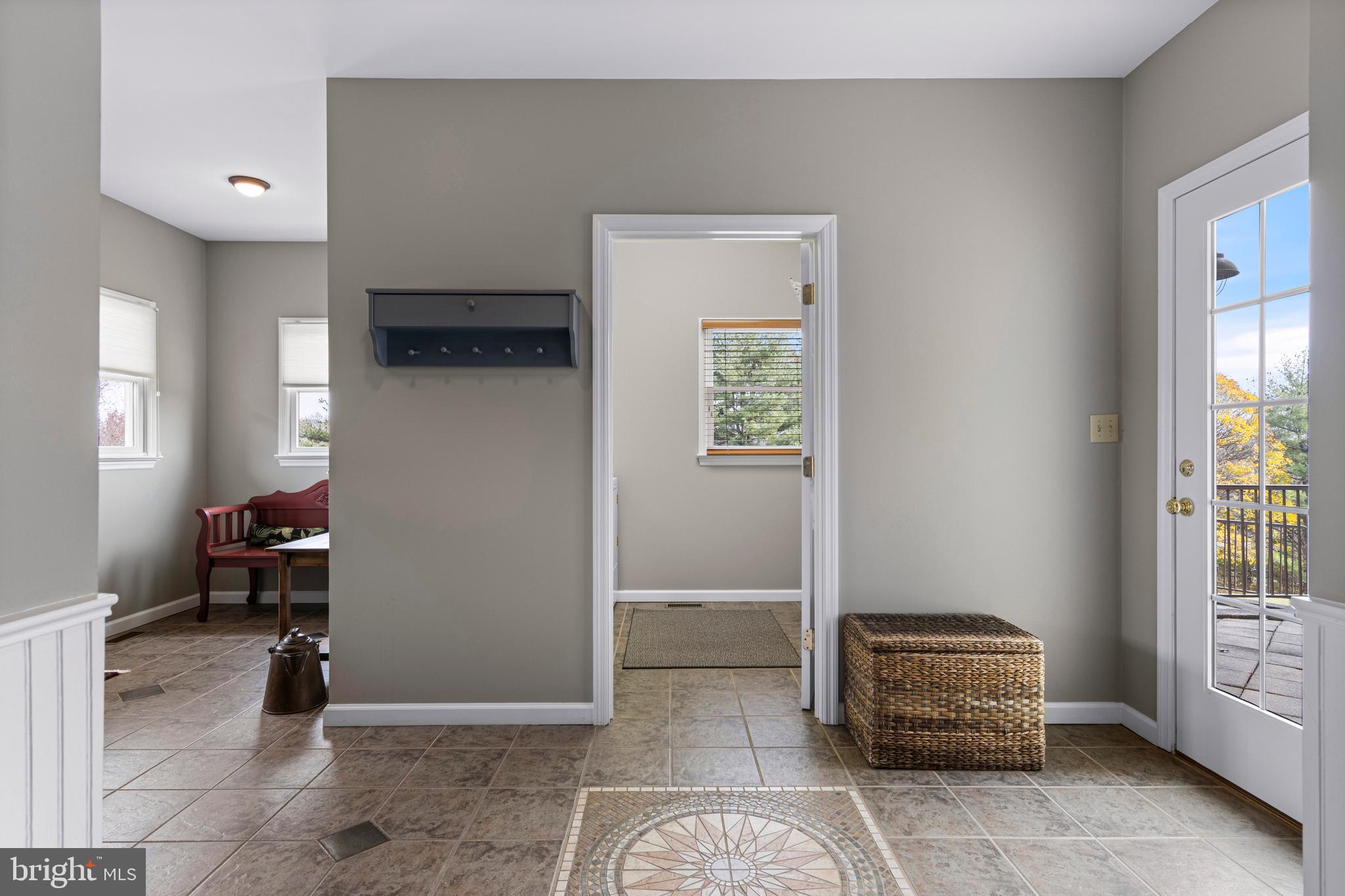 BOW TREE - Residential