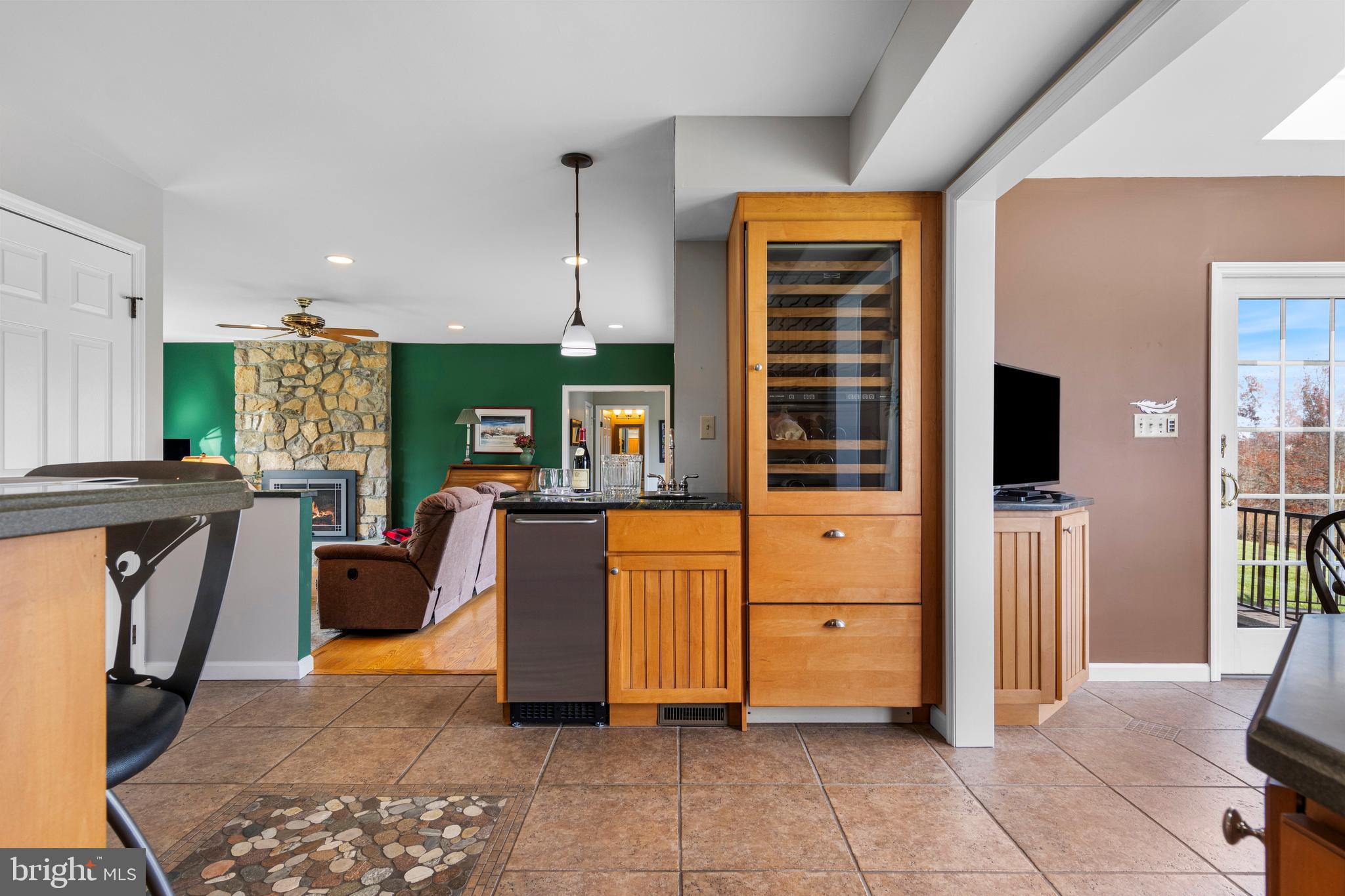 BOW TREE - Residential