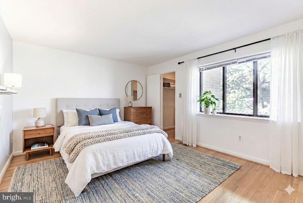 STEPPES OF BARCROFT - Residential