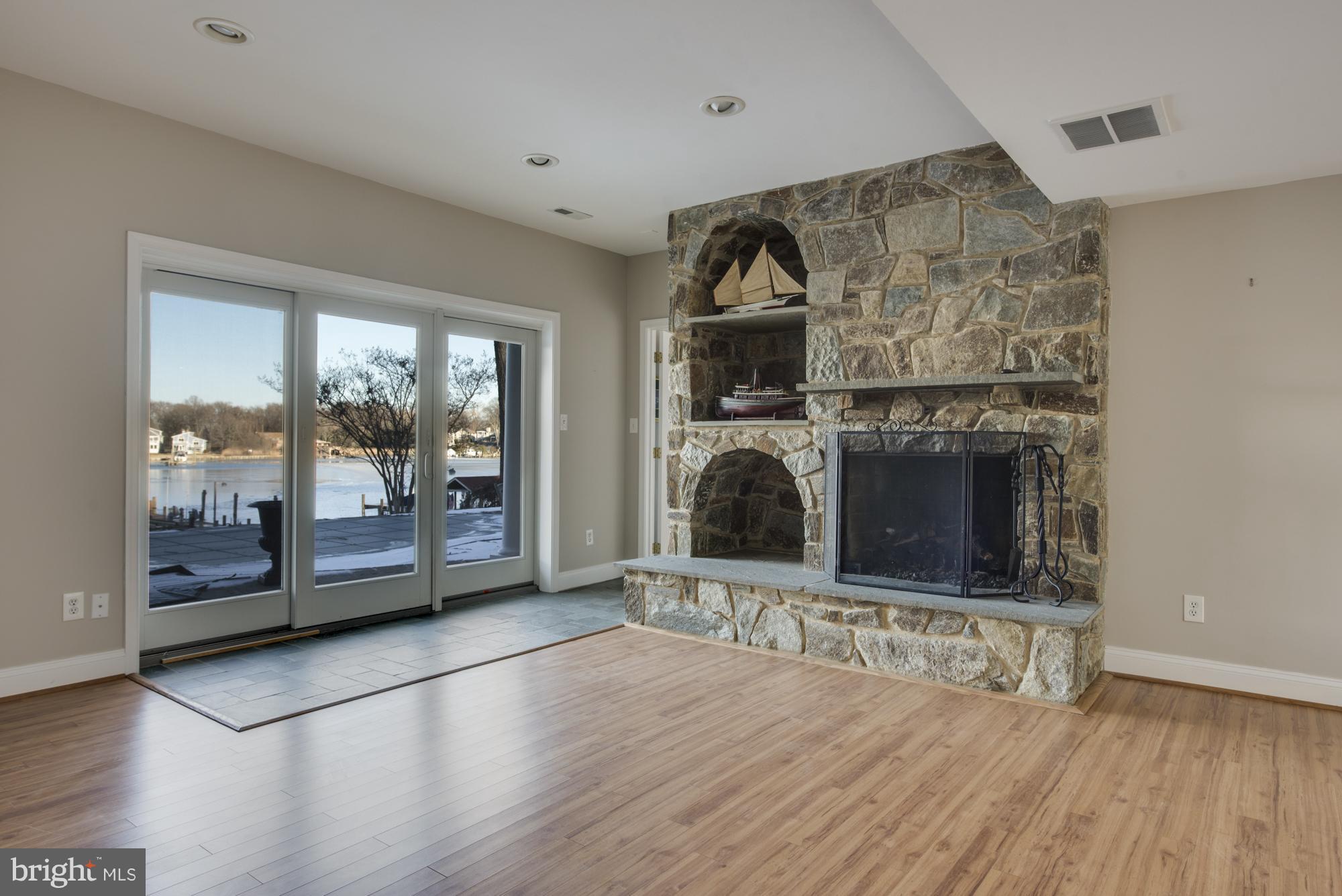 BAY RIDGE - Residential