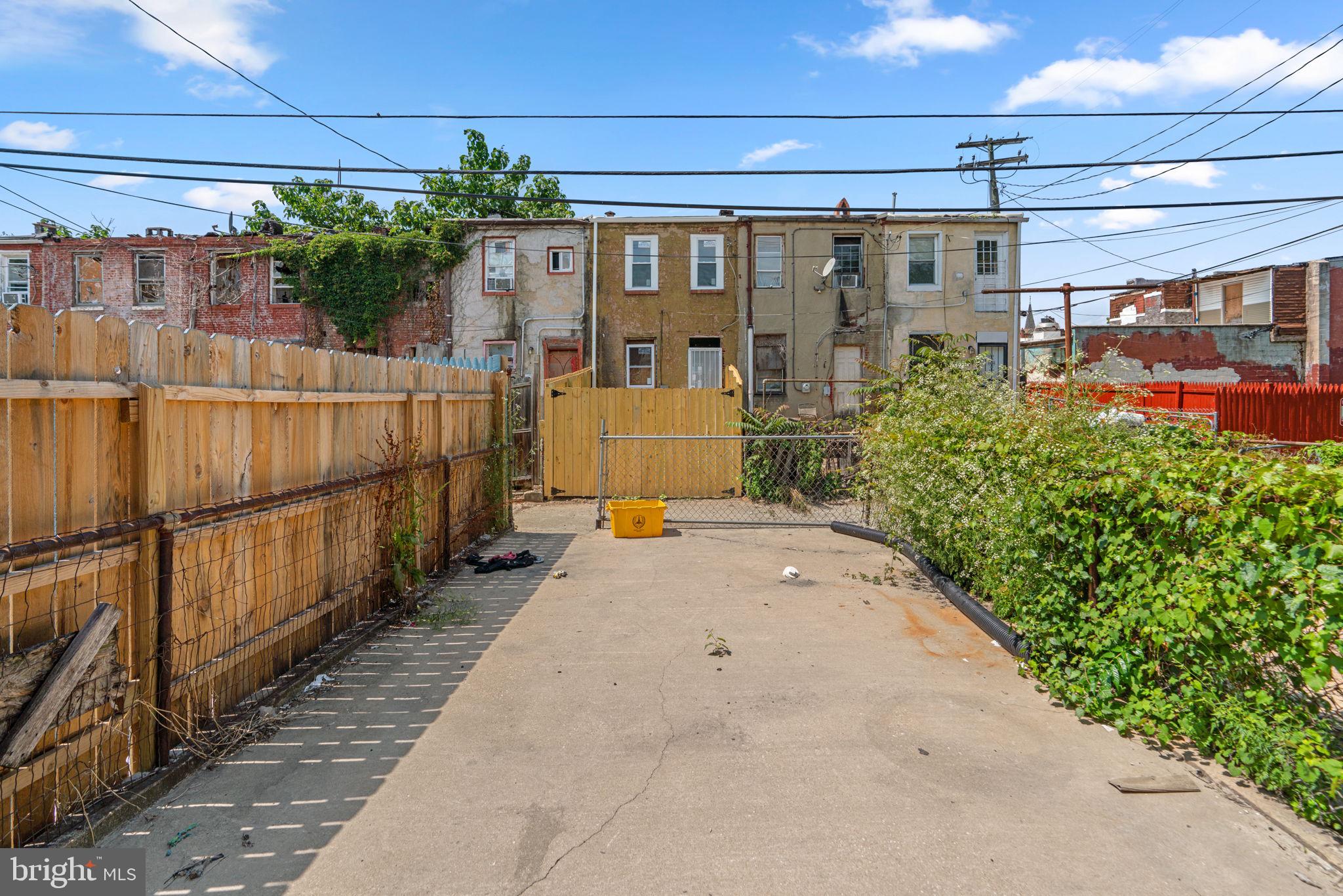 2116 WILKENS AVENUE