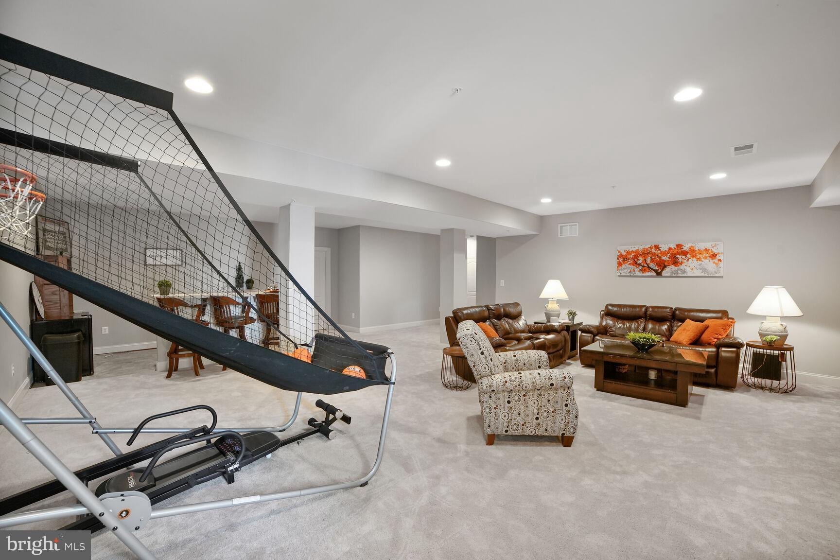 WOODBROOK - Residential