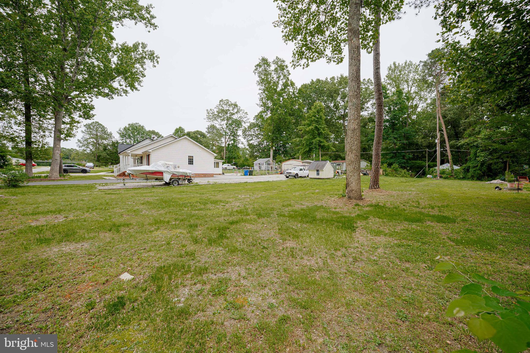 CAROLINE PINES - Residential