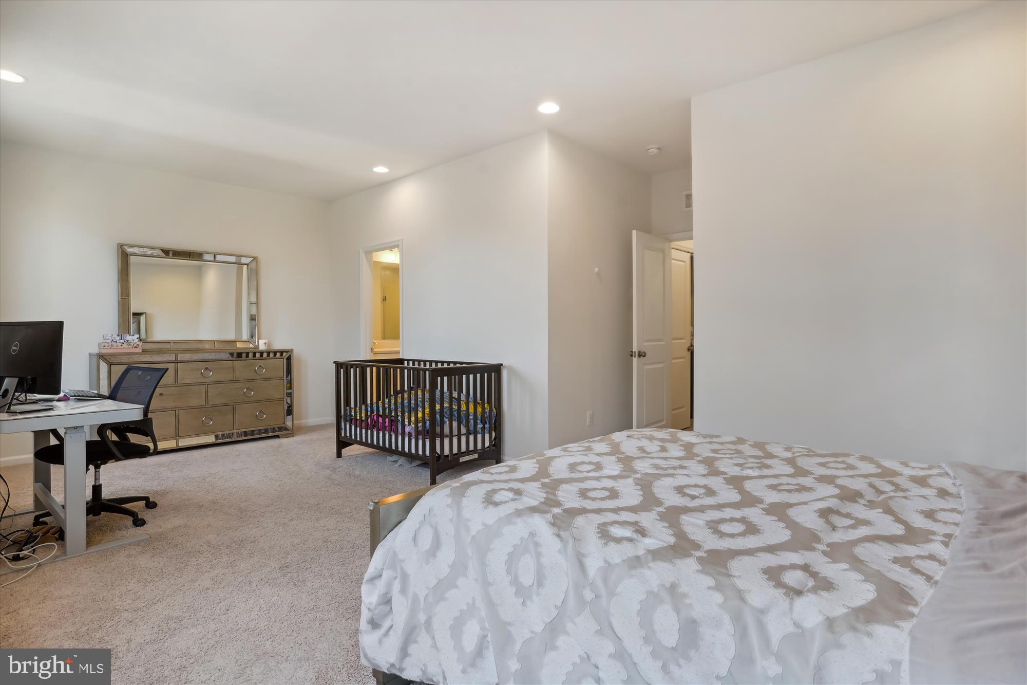 LIBERTY - Residential Lease