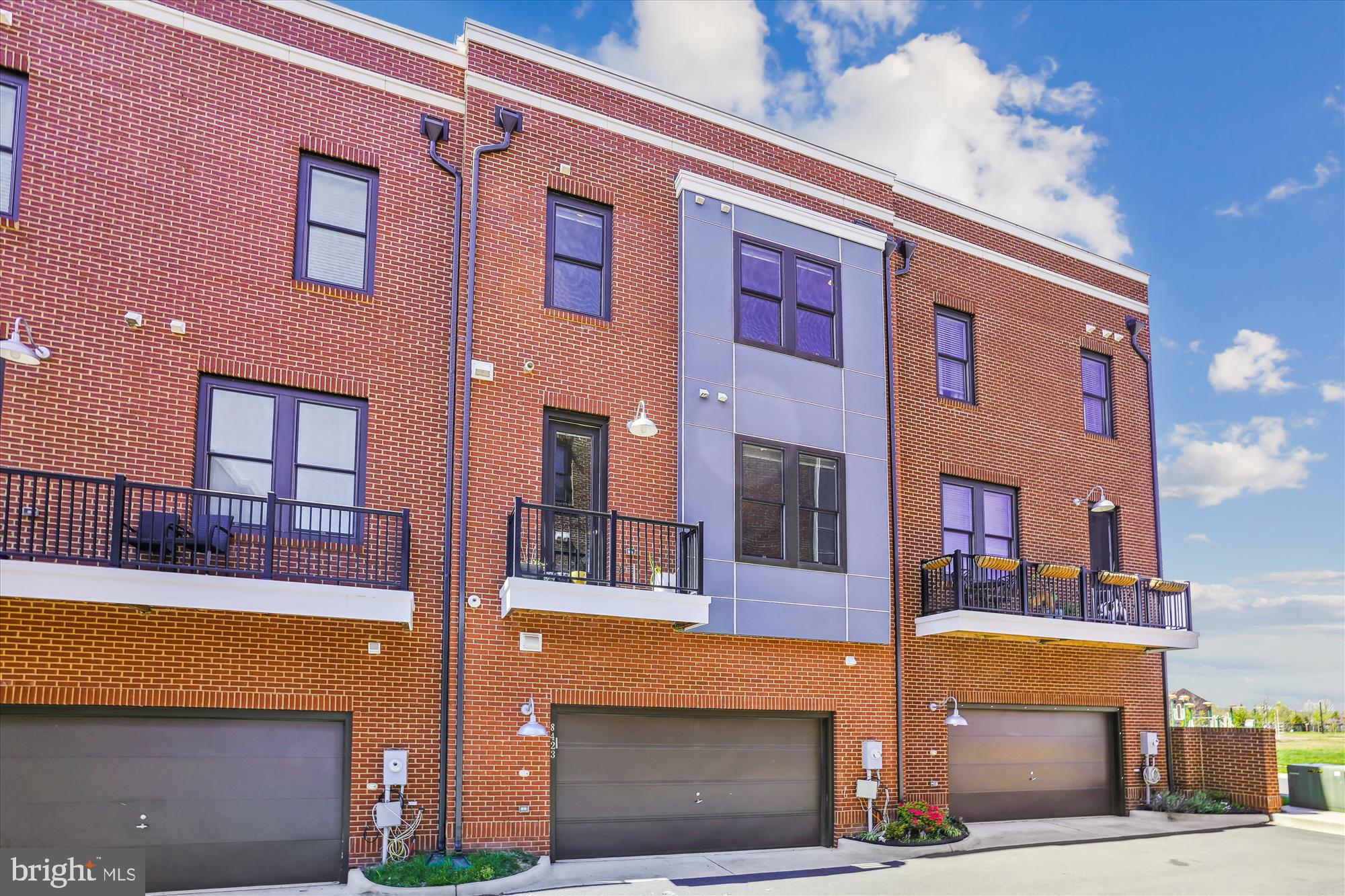 LIBERTY - Residential Lease