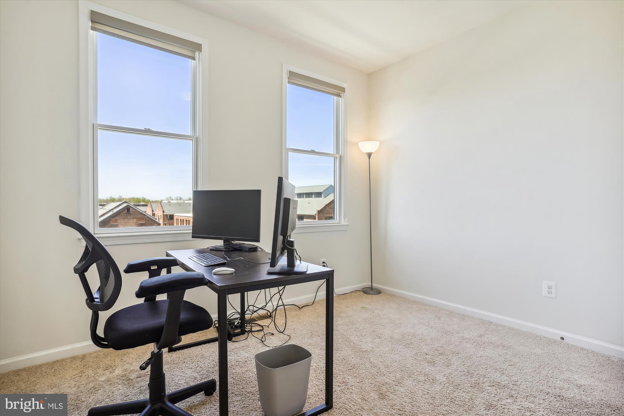 LIBERTY - Residential Lease