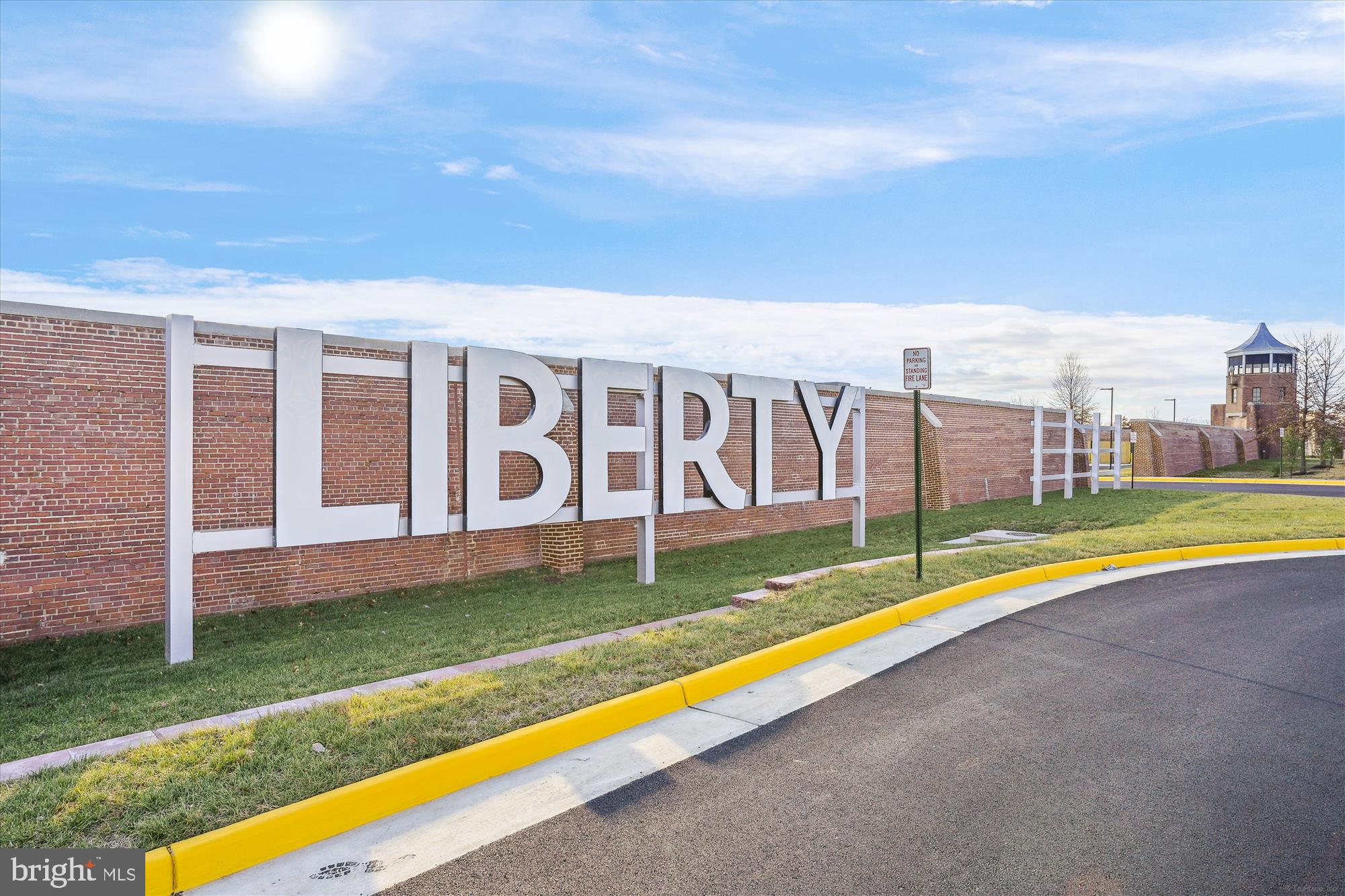 LIBERTY - Residential Lease