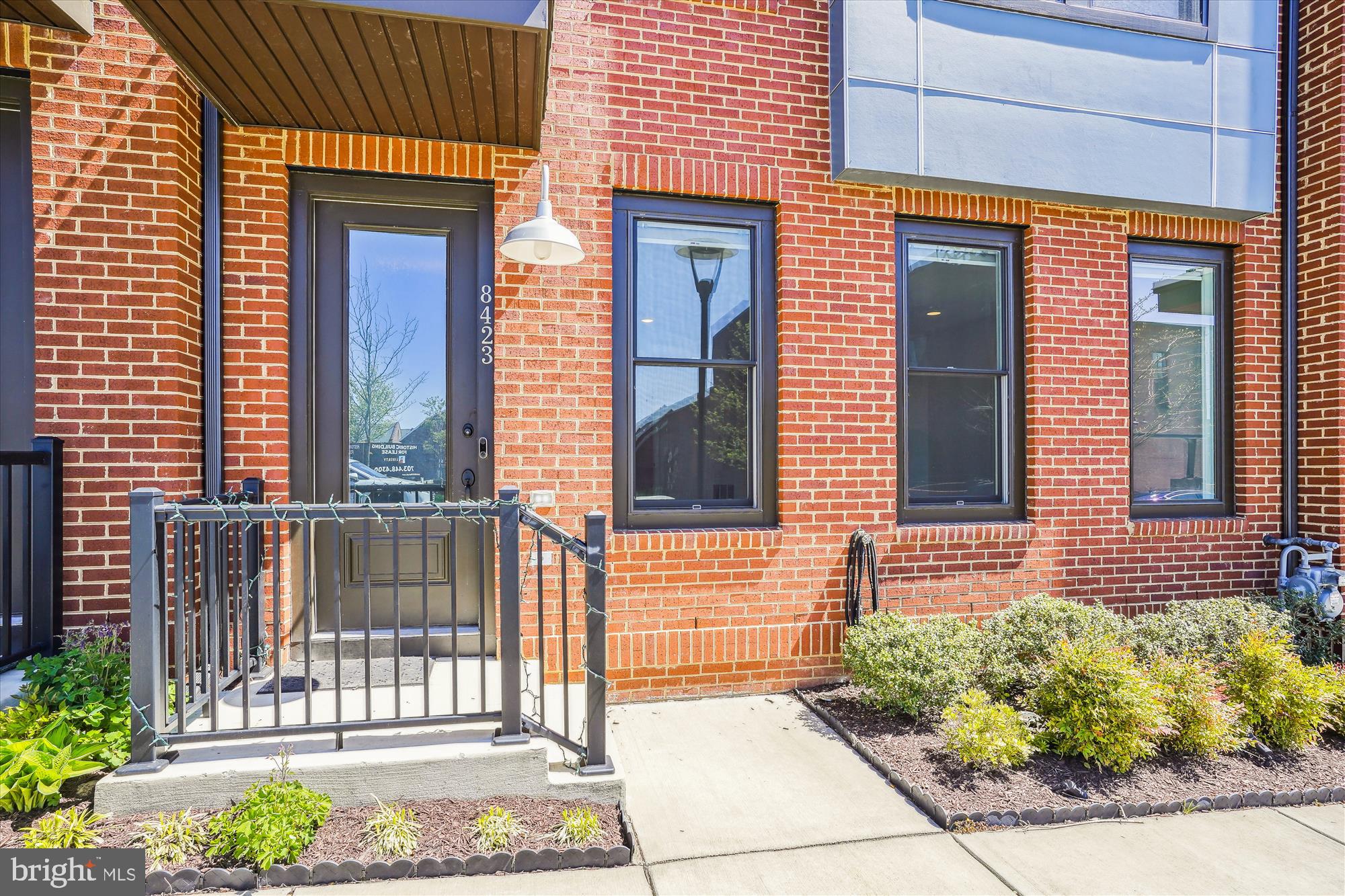 LIBERTY - Residential Lease