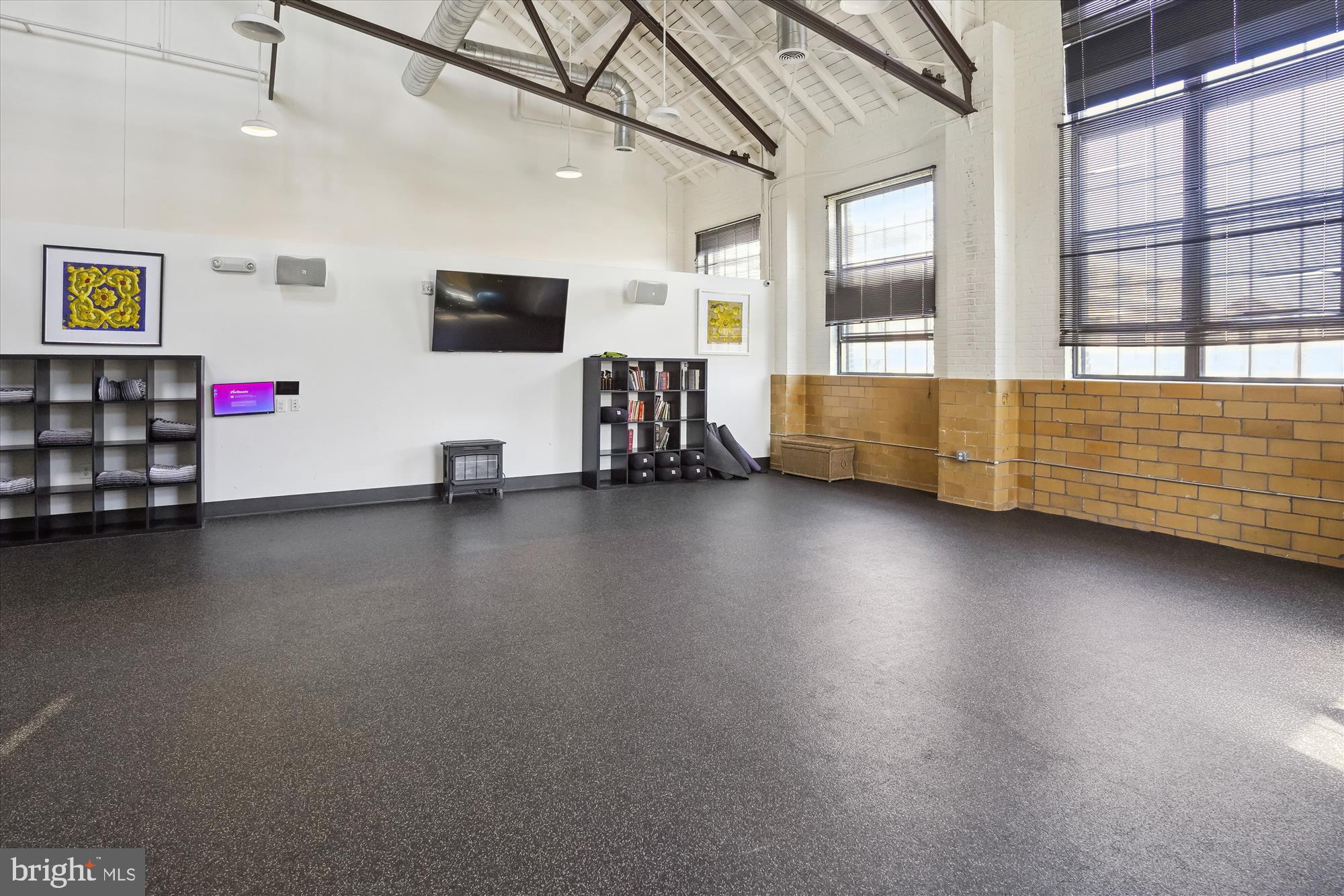 LIBERTY - Residential Lease