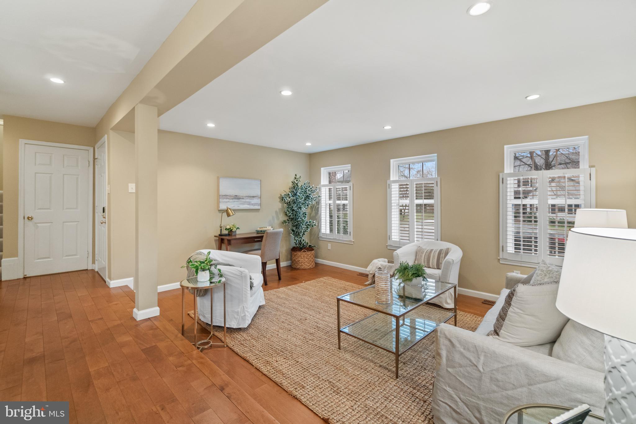 STEWARTS LANDING - Residential