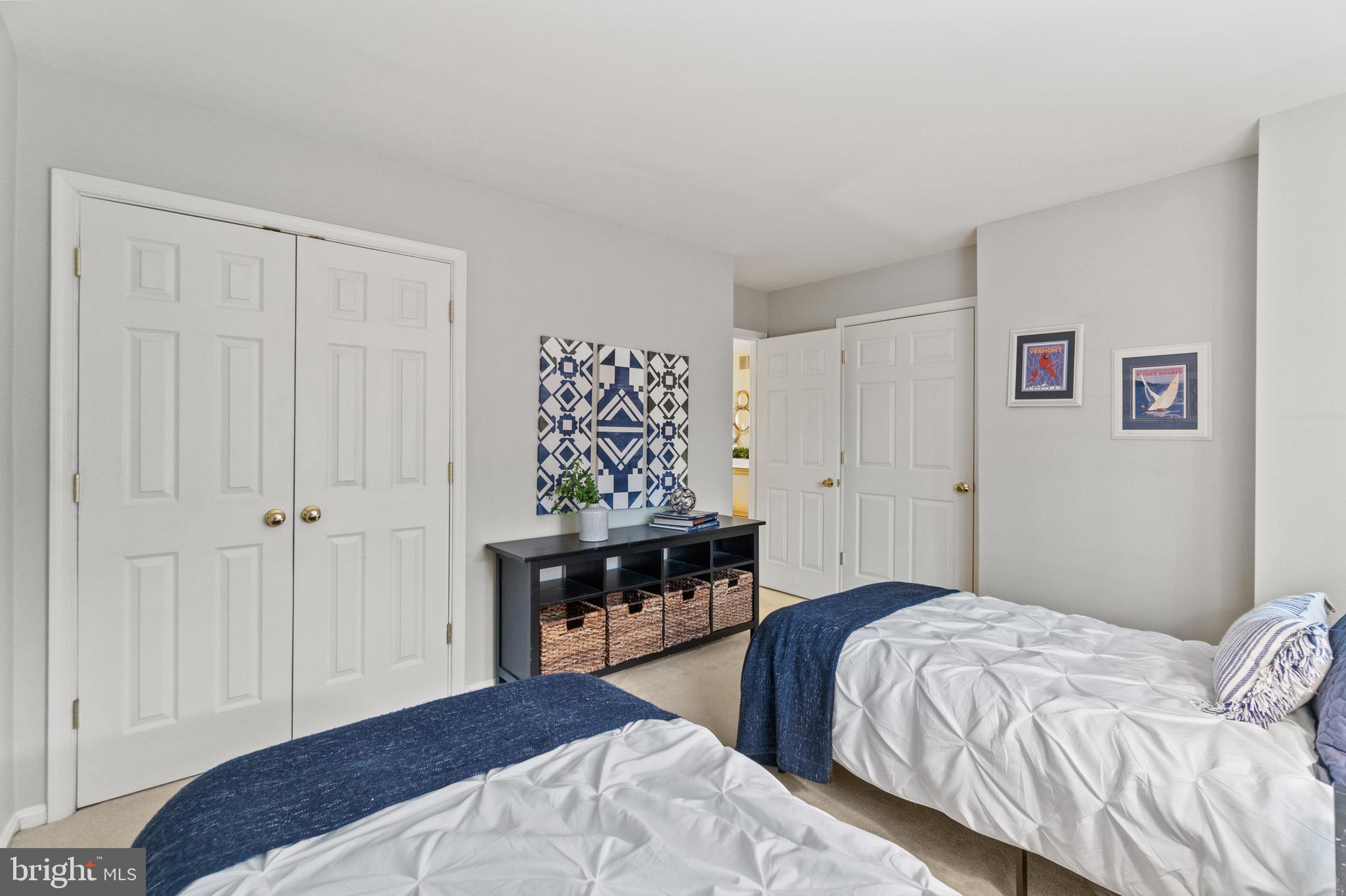 STEWARTS LANDING - Residential