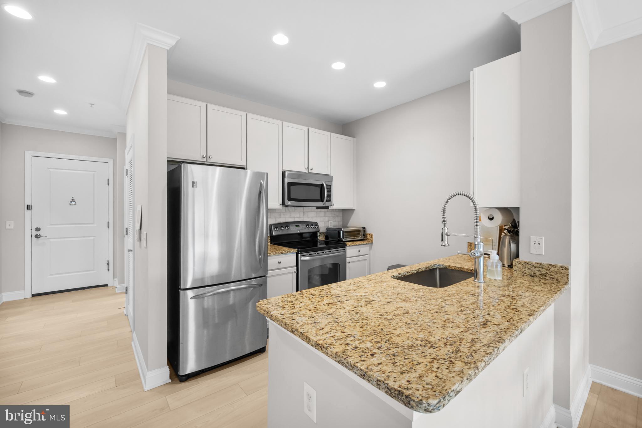 1391 PENNSYLVANIA AVENUE SE 425