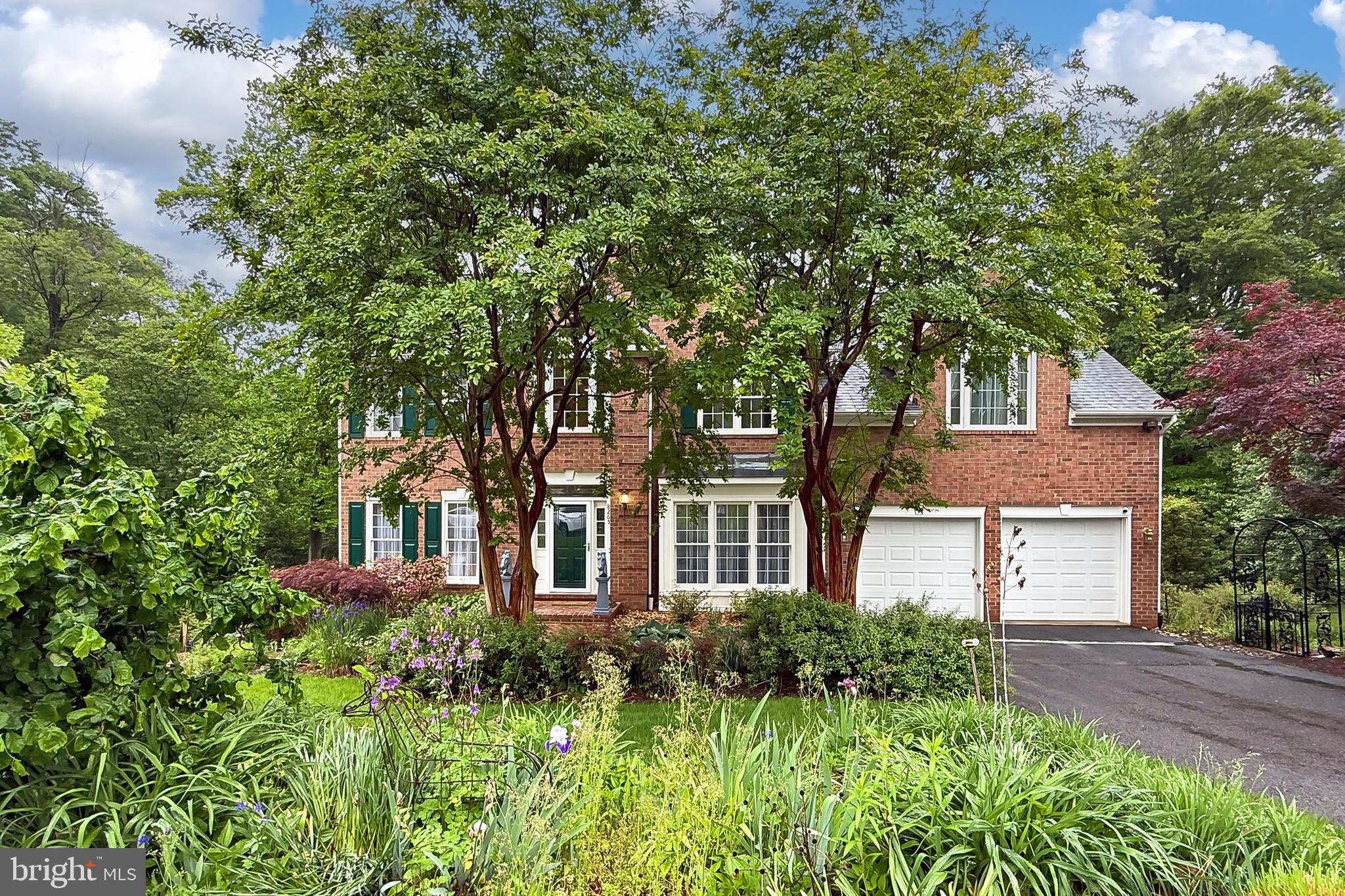 8265 PRIVATE LANE