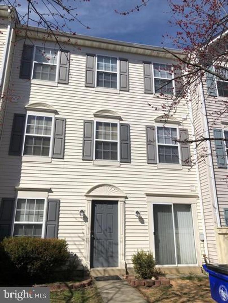 Charming 3BR, 2.5 BA back to back townhouse in Taskers Chance. Wood Laminate floors on main level with Table space Kitchen and slider to yard. Upper Owner BDR w/vaulted ceiling, walk-in closet and full bath. Bedroom level laundry w/full size W/D. Enjoy community amenities including outdoor pool, walking paths and playground. Convenient to shopping, entertainment and commuter routes. 1 small pet considered case by case. Min income 2.5x monthly rent. Available 5/30.