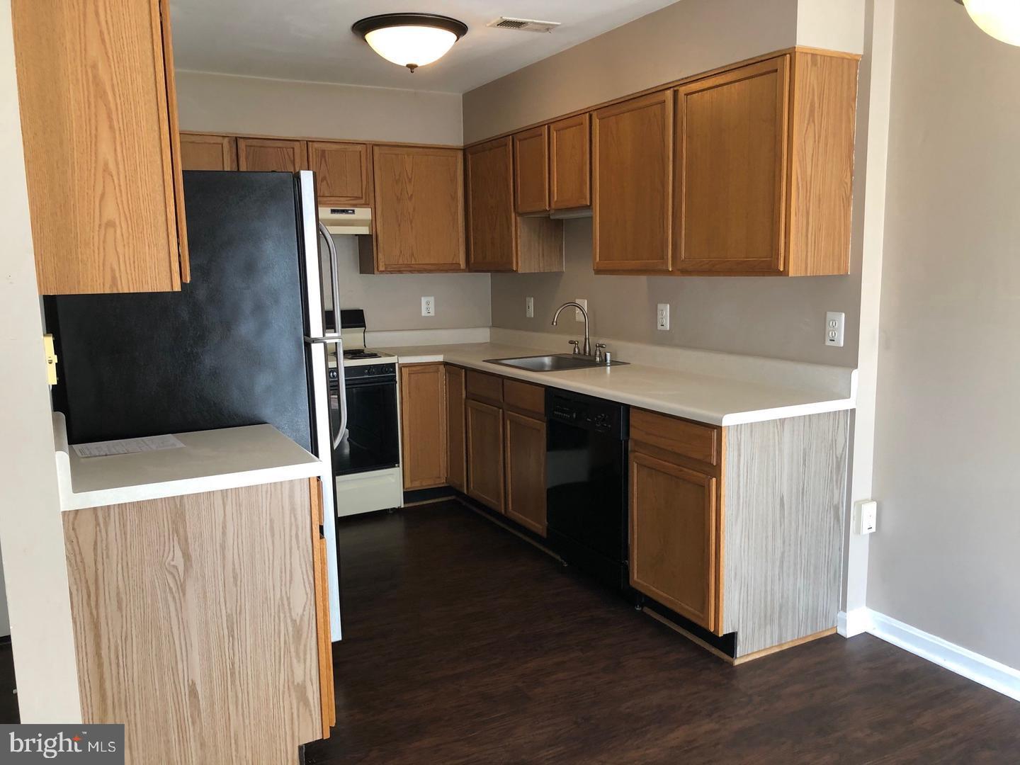 TASKERS CHANCE - Residential Lease