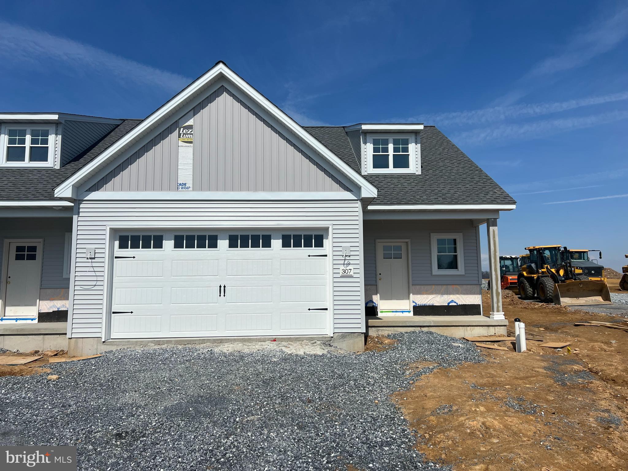 STONEYBROOK OF ELIZABETHTOWN - Residential