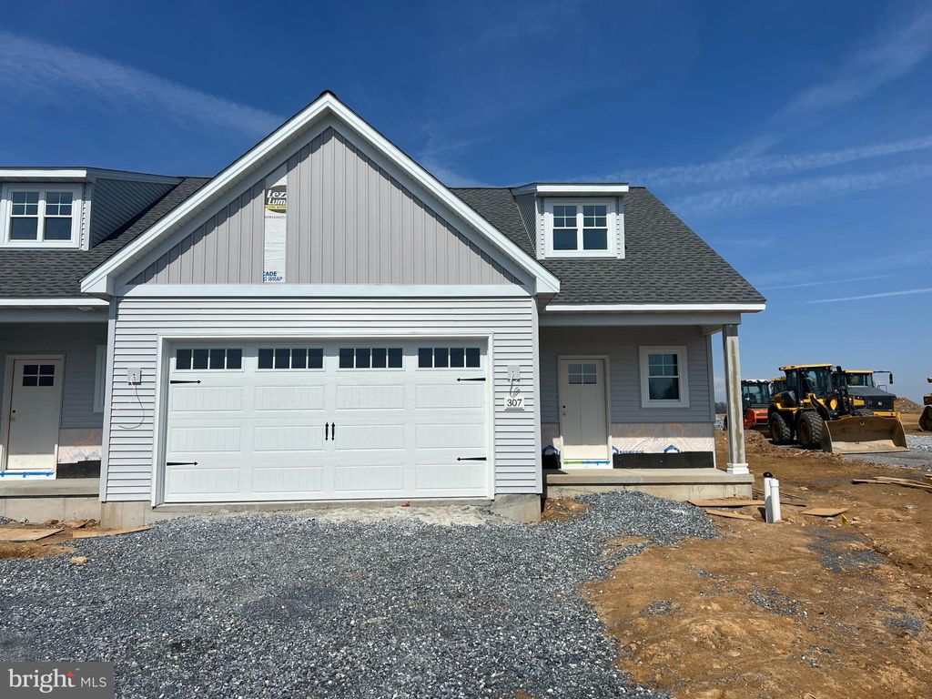 Photo of 307 Ridgefield Drive, ELIZABETHTOWN, PA 17022 (MLS # PALA2080428)