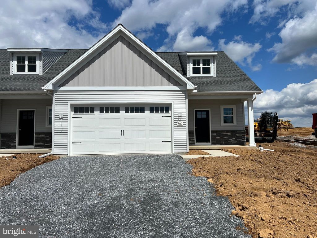 Photo of 307 Ridgefield Drive, ELIZABETHTOWN, PA 17022 (MLS # PALA2080428)