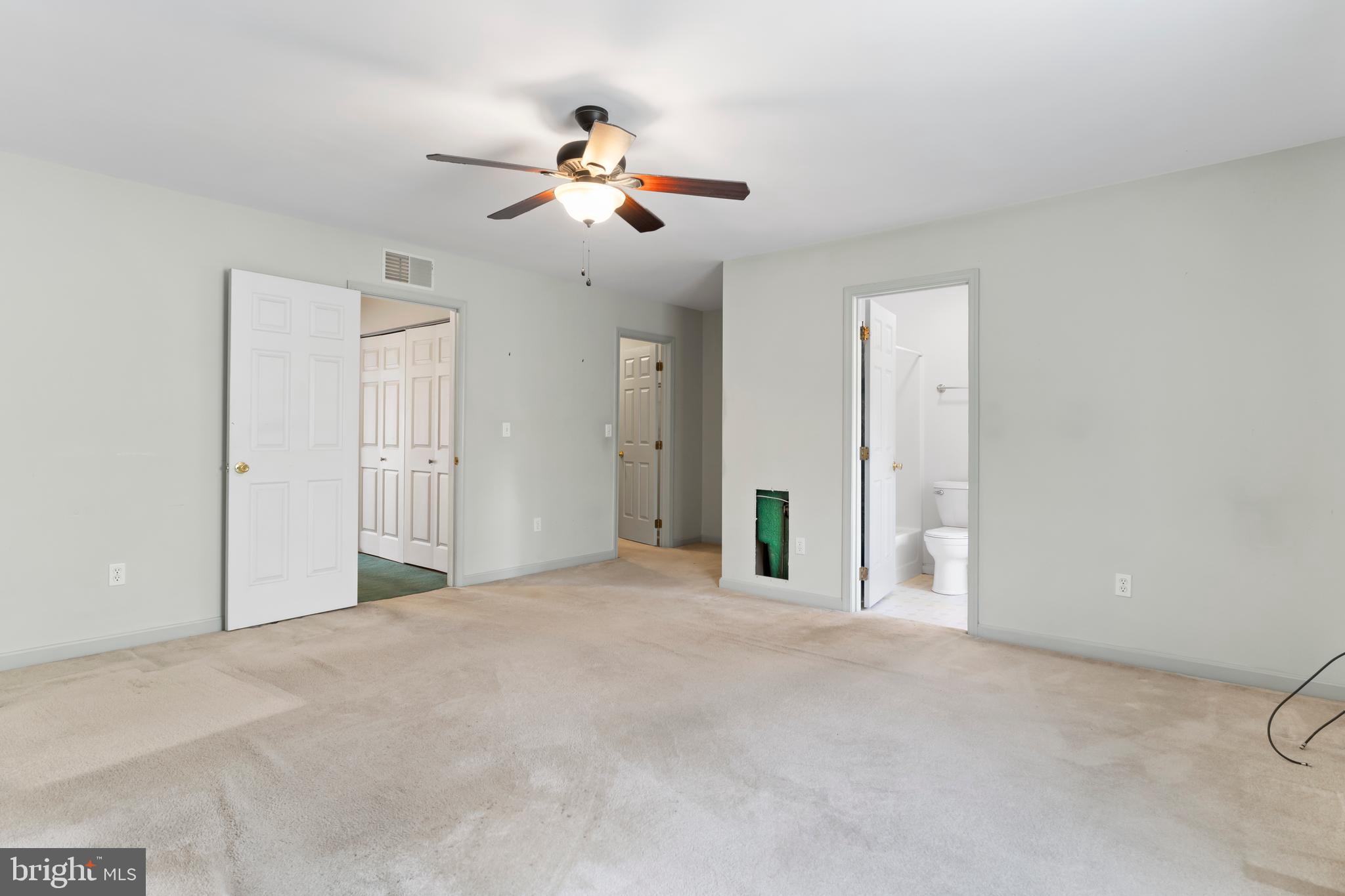 NORTHWOODS CROSSING - Residential