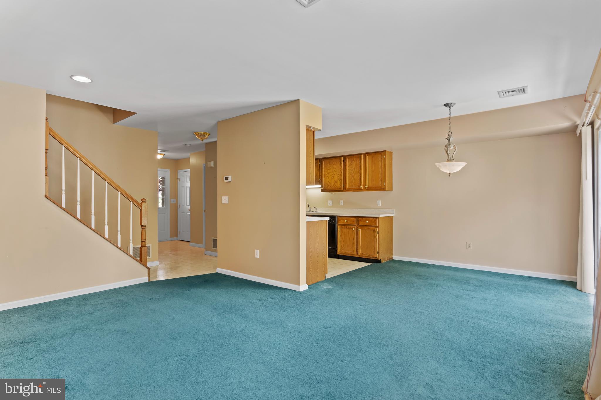 NORTHWOODS CROSSING - Residential