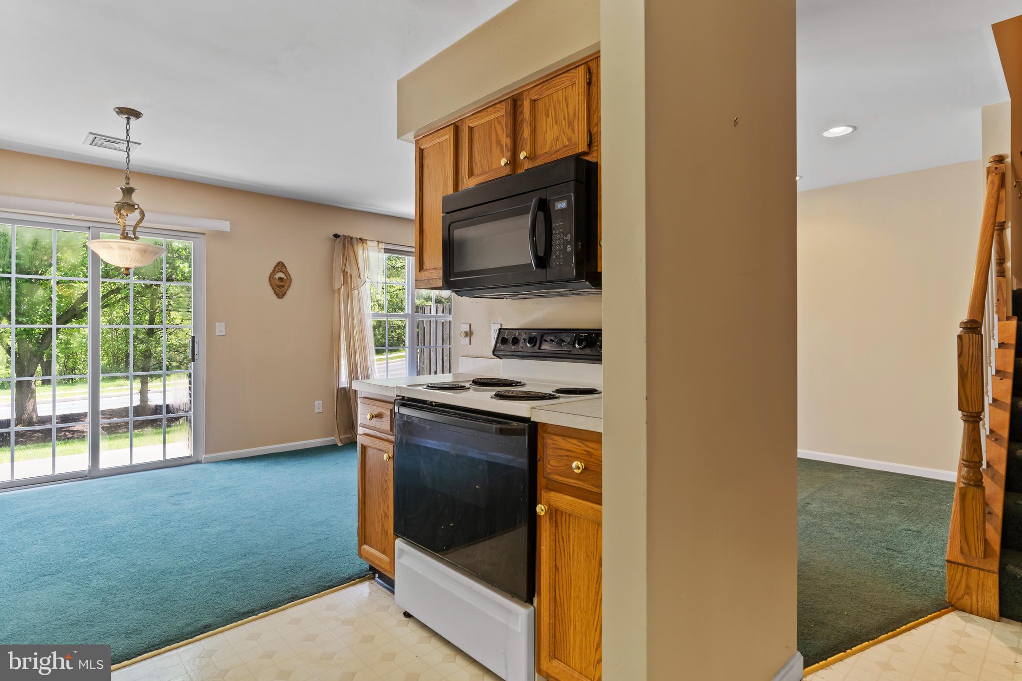 NORTHWOODS CROSSING - Residential