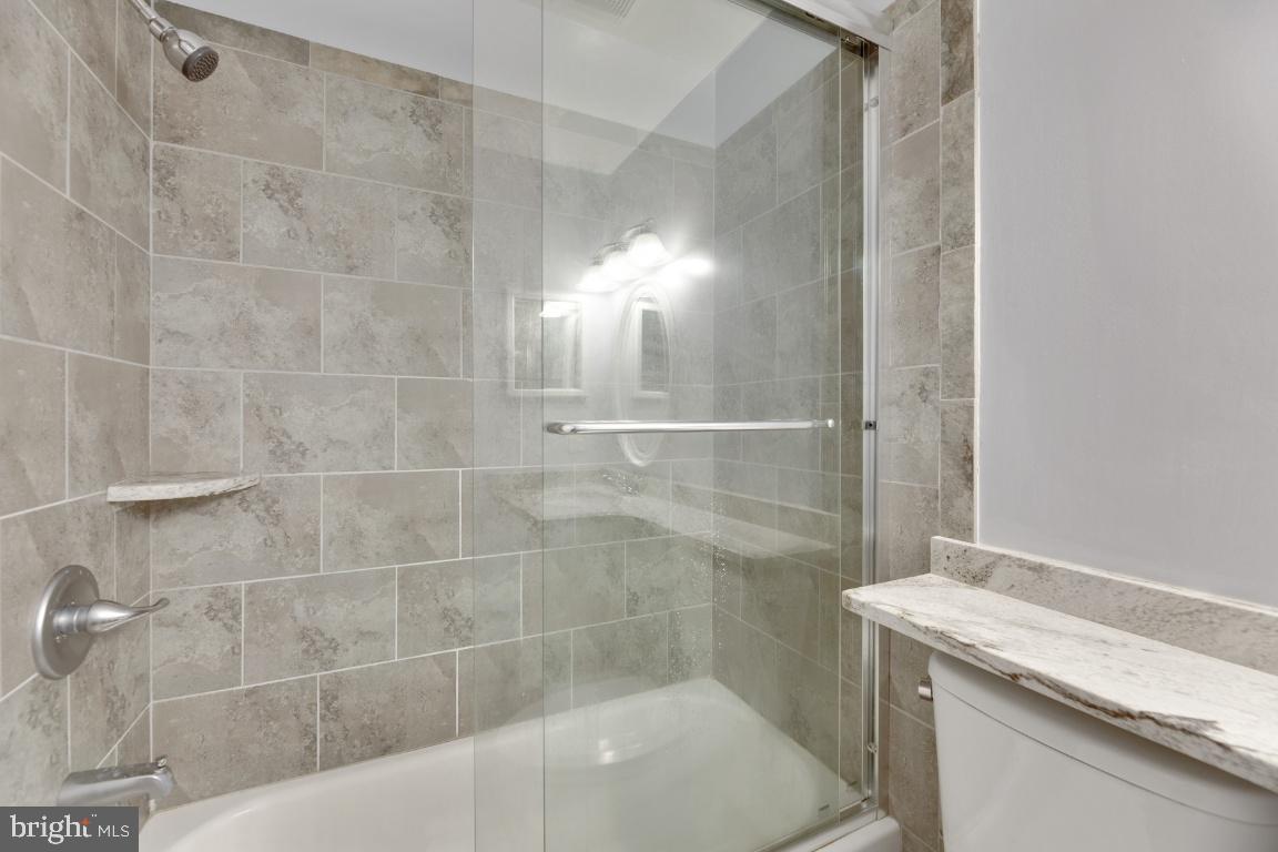 CROMWELL STATION - Residential