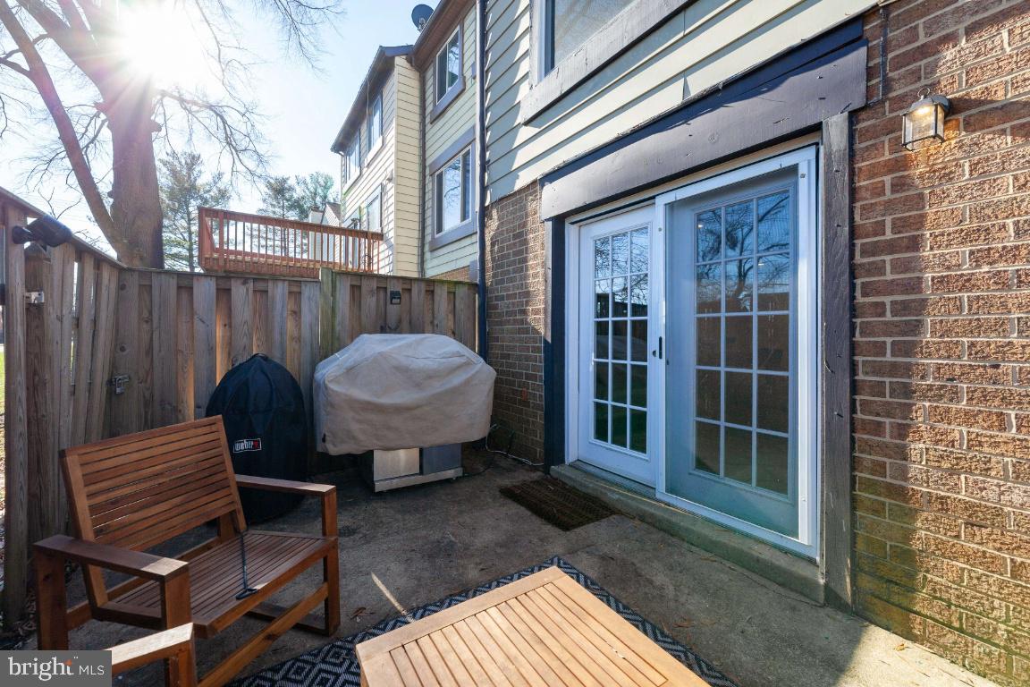 CROMWELL STATION - Residential