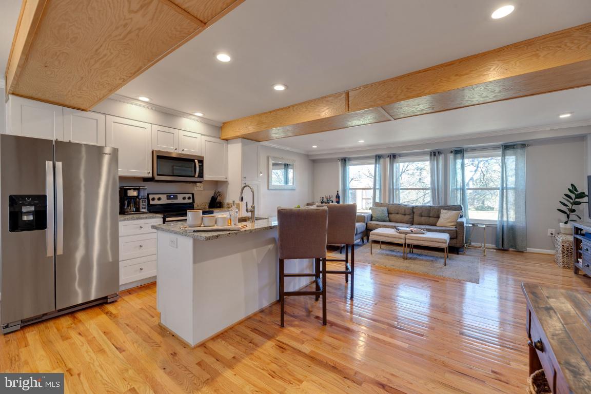 CROMWELL STATION - Residential