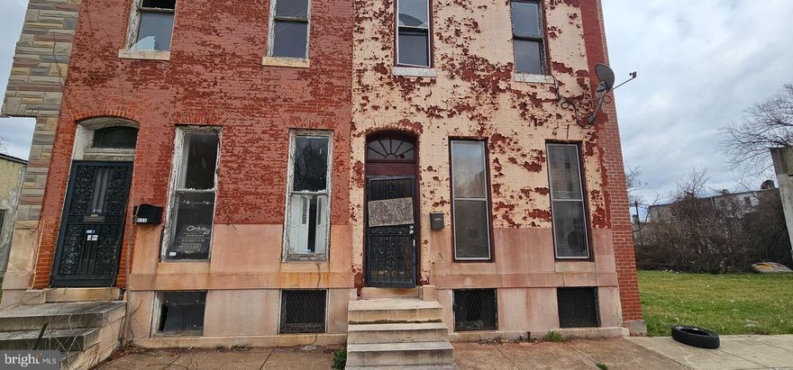 Property is in need of a full renovation.  Great comps in the area. Located in the heart of Baltimore, this is an excellent investor opportunity to add to your portfolio or fix and flip. Property being sold AS-IS. Buyer pays all transfer, rec and closing costs. Cash, hard money, or private financing only. Email all offers directly to listing agent.