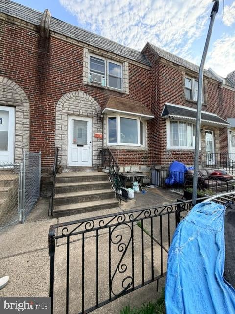 Townhouse For Sale - 2158 Friendship Street<br/> PHILADELPHIA, PA 19149