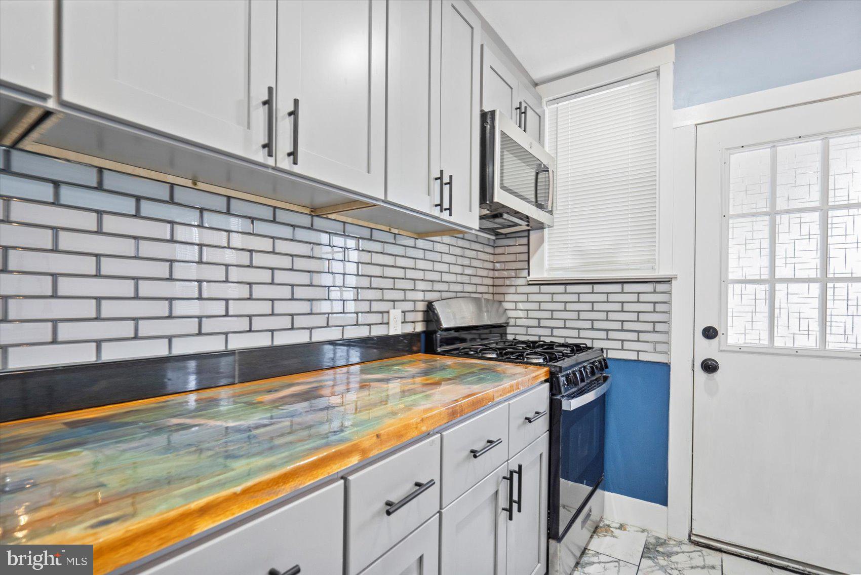 BRAESIDE - Residential Lease