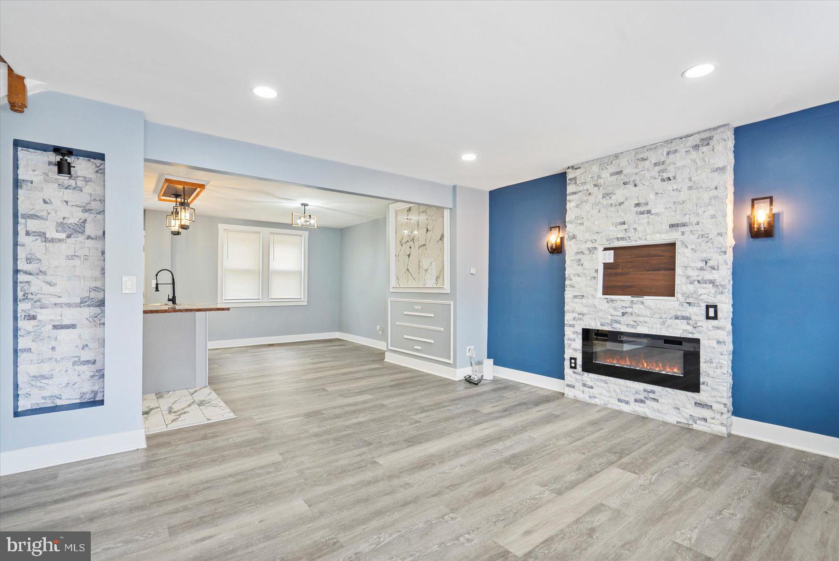 BRAESIDE - Residential Lease