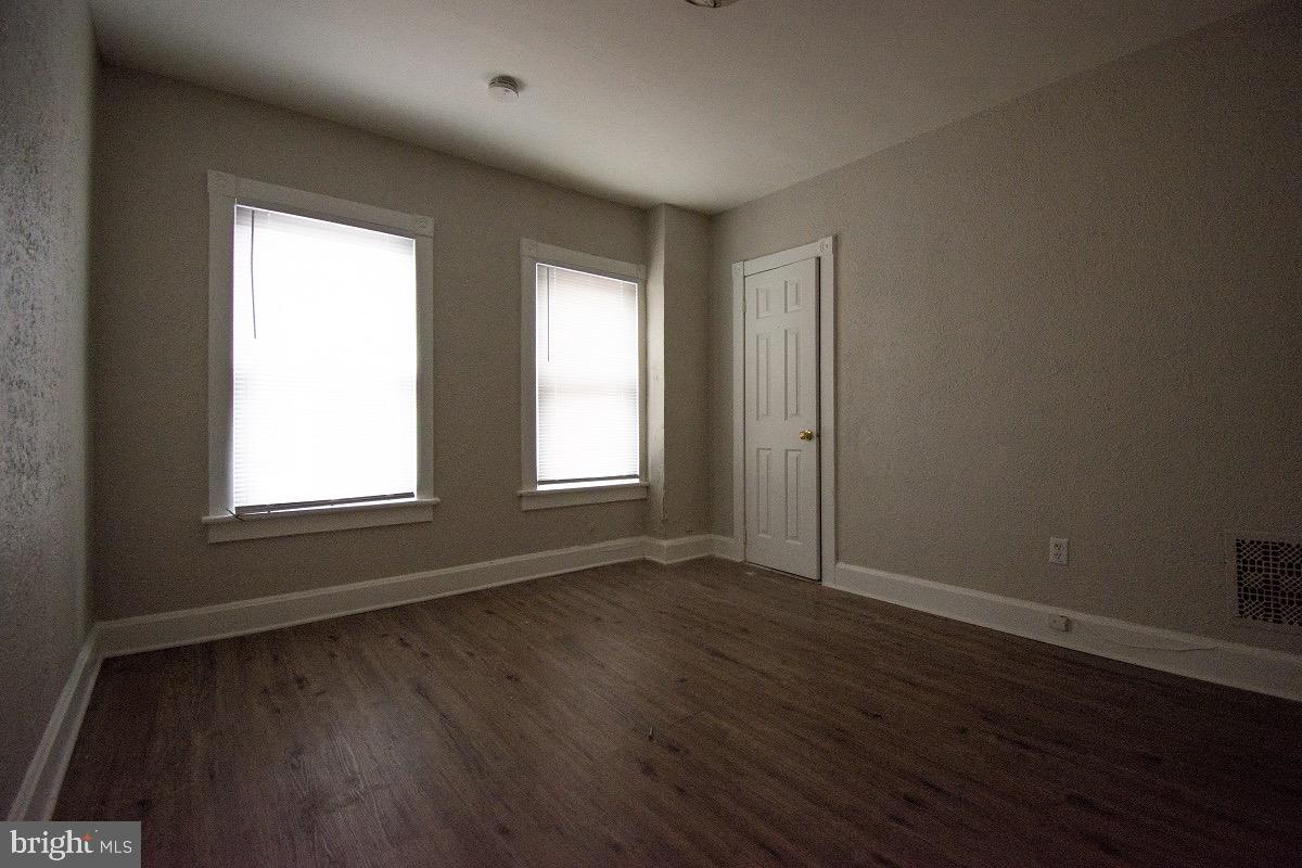 SOUTH END - Residential